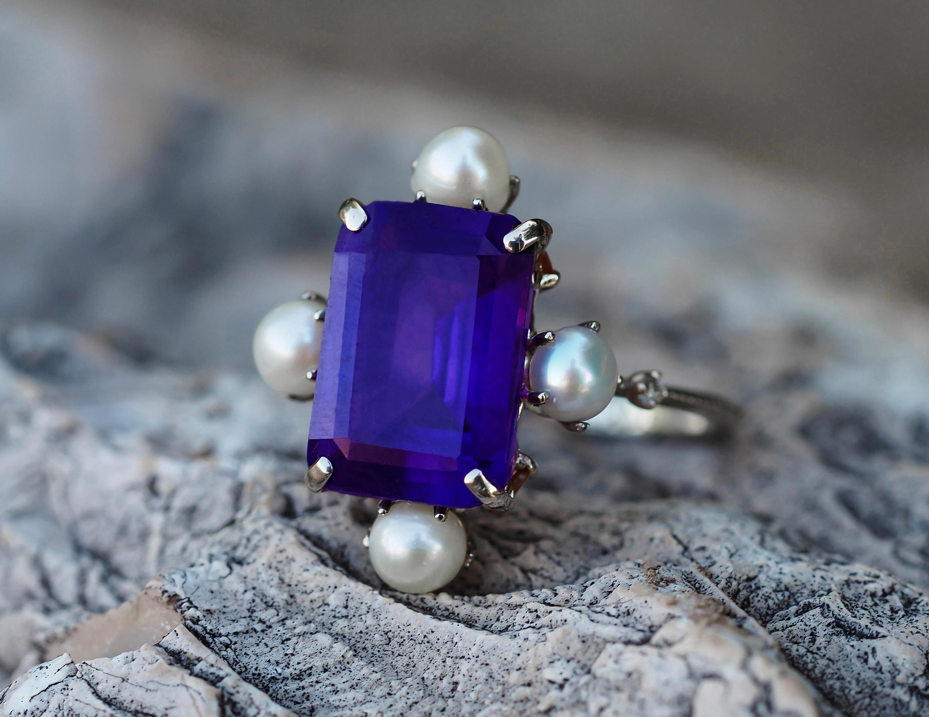 For Sale:  Amethyst ring in 14k gold.  12