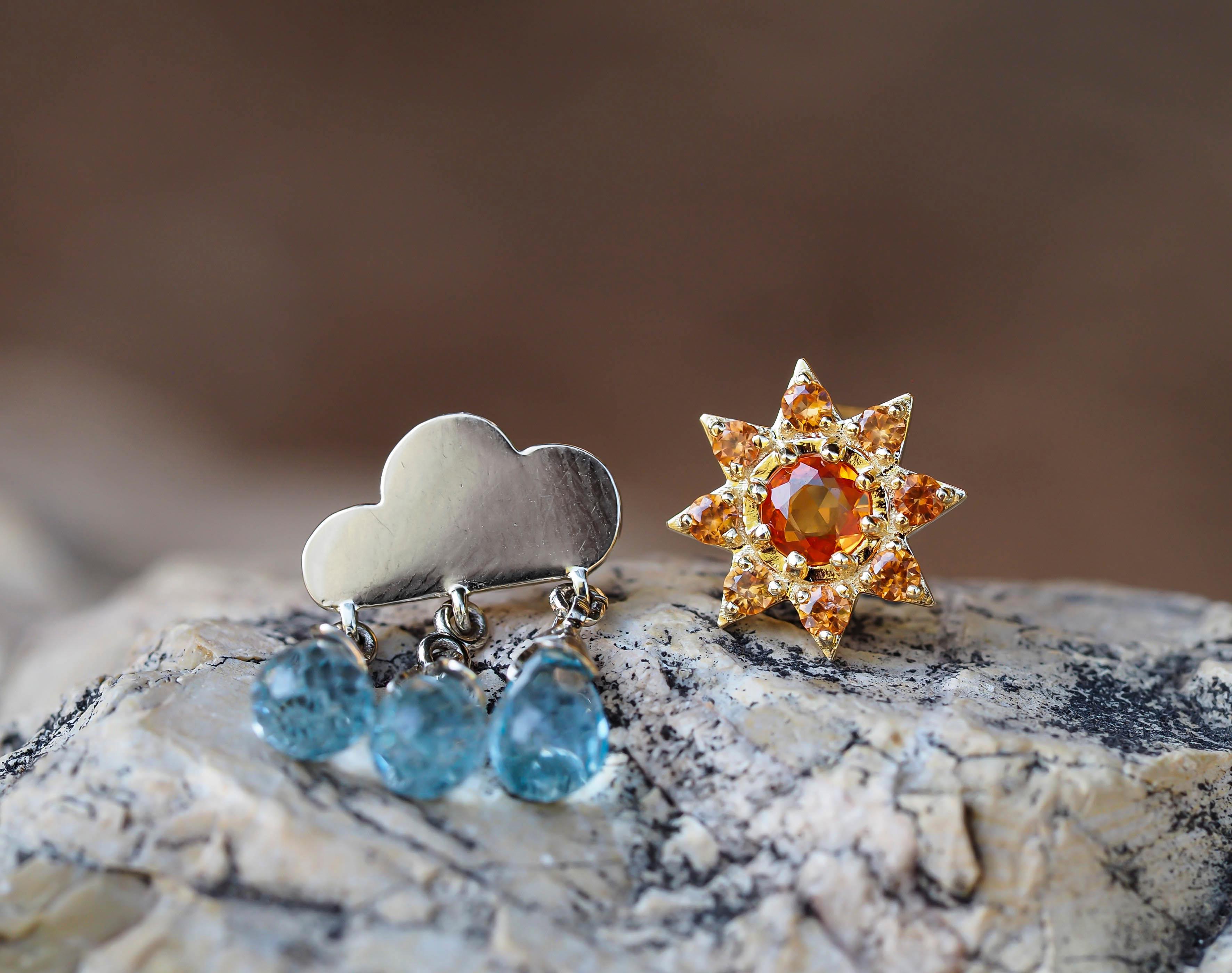 Sun and rain cloud 14 karat gold earrings studs. Orange sapphire studs. For Sale 5