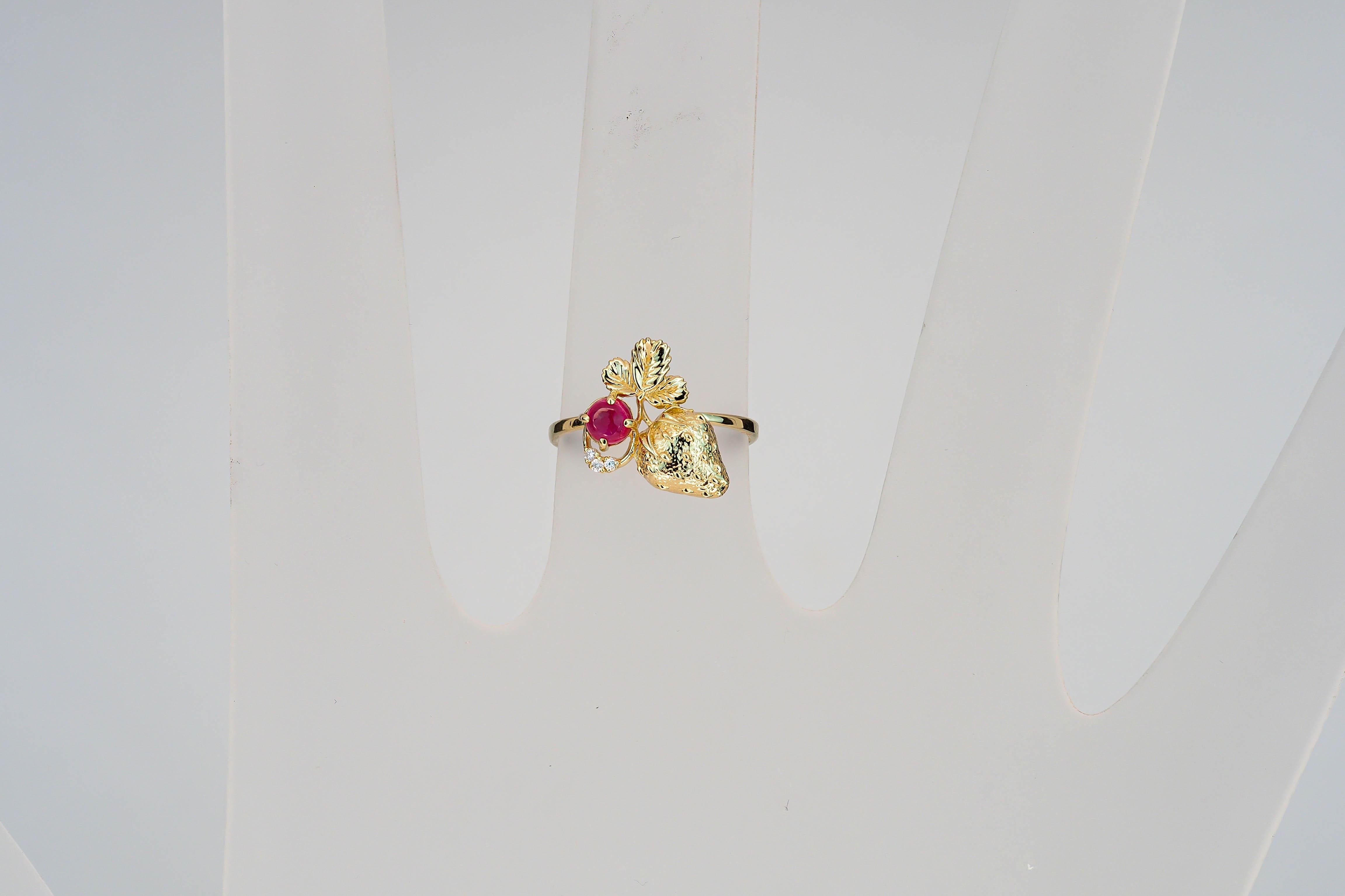 For Sale:  Ruby 14k gold ring. Strawberry ring! 10