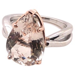 Bague en or blanc et rose 14 KT avec topaze rose en forme de poire