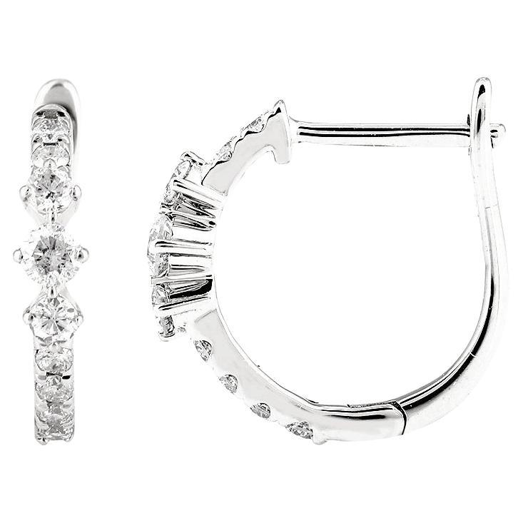 14 kt. Or blanc 0,30ct (diamant naturel) "Graduated Oval Shimmer" (diamant ovale gradué) en vente