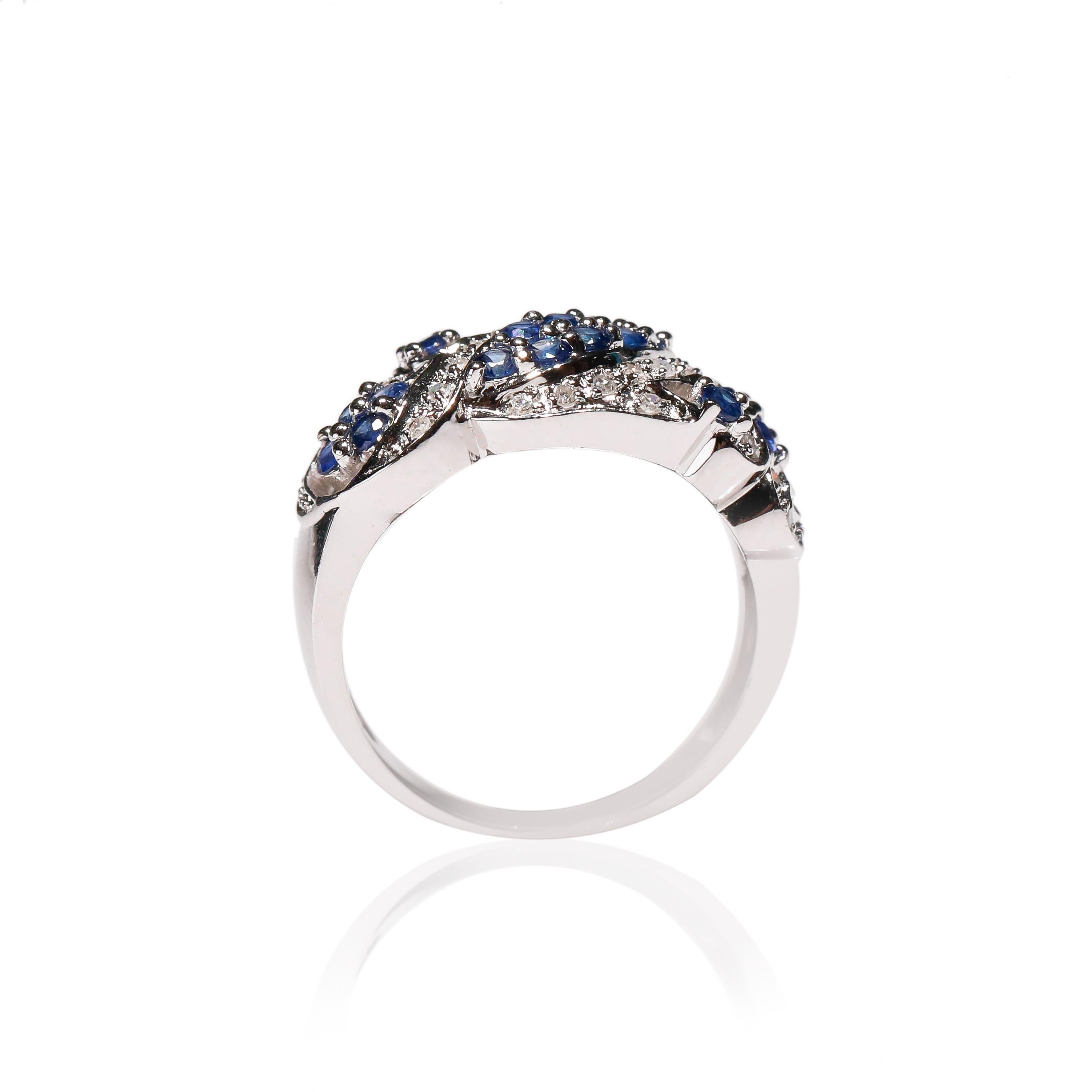 Women's 14 Karat White Gold 0.73 Carat Blue Sapphire Round Diamond Wedding Band Ring