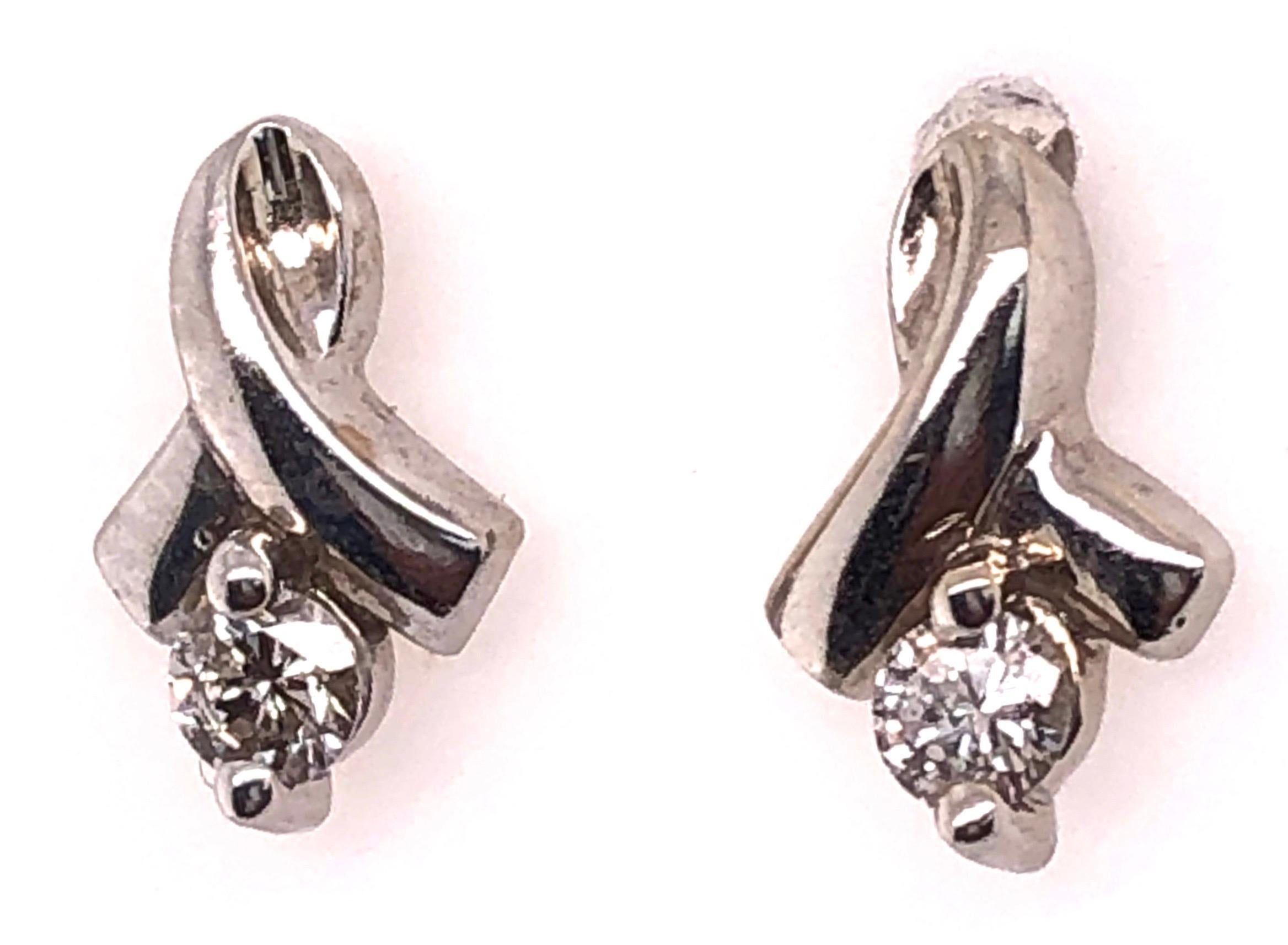14 Karat White Gold and Diamond Drop Earrings 0.30 Total Diamond Weight For Sale 1