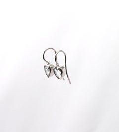 Orecchini con acquamarina in oro bianco 14 kt