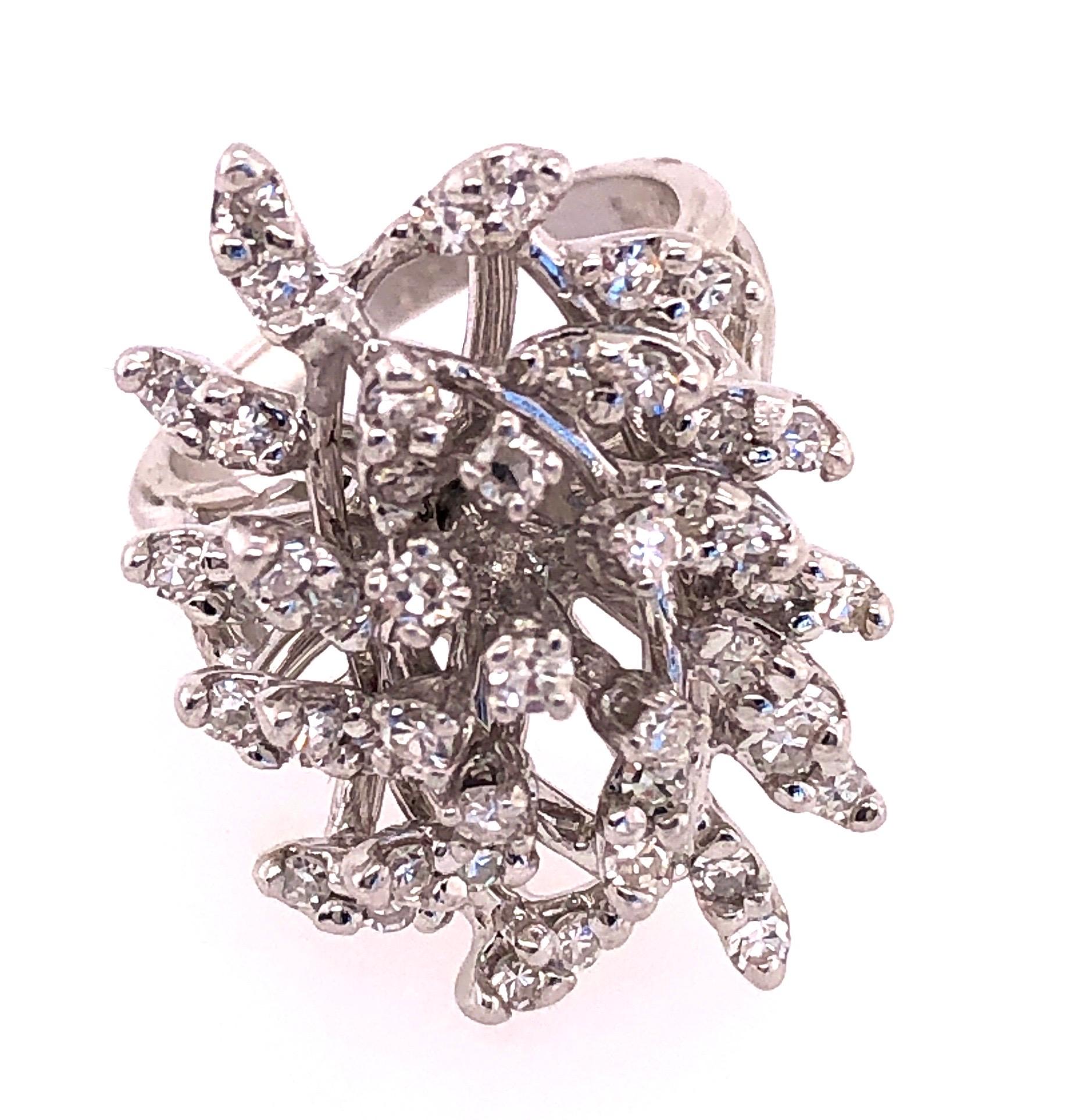 14 Karat White Gold Contemporary Diamond Cluster Ring For Sale 5