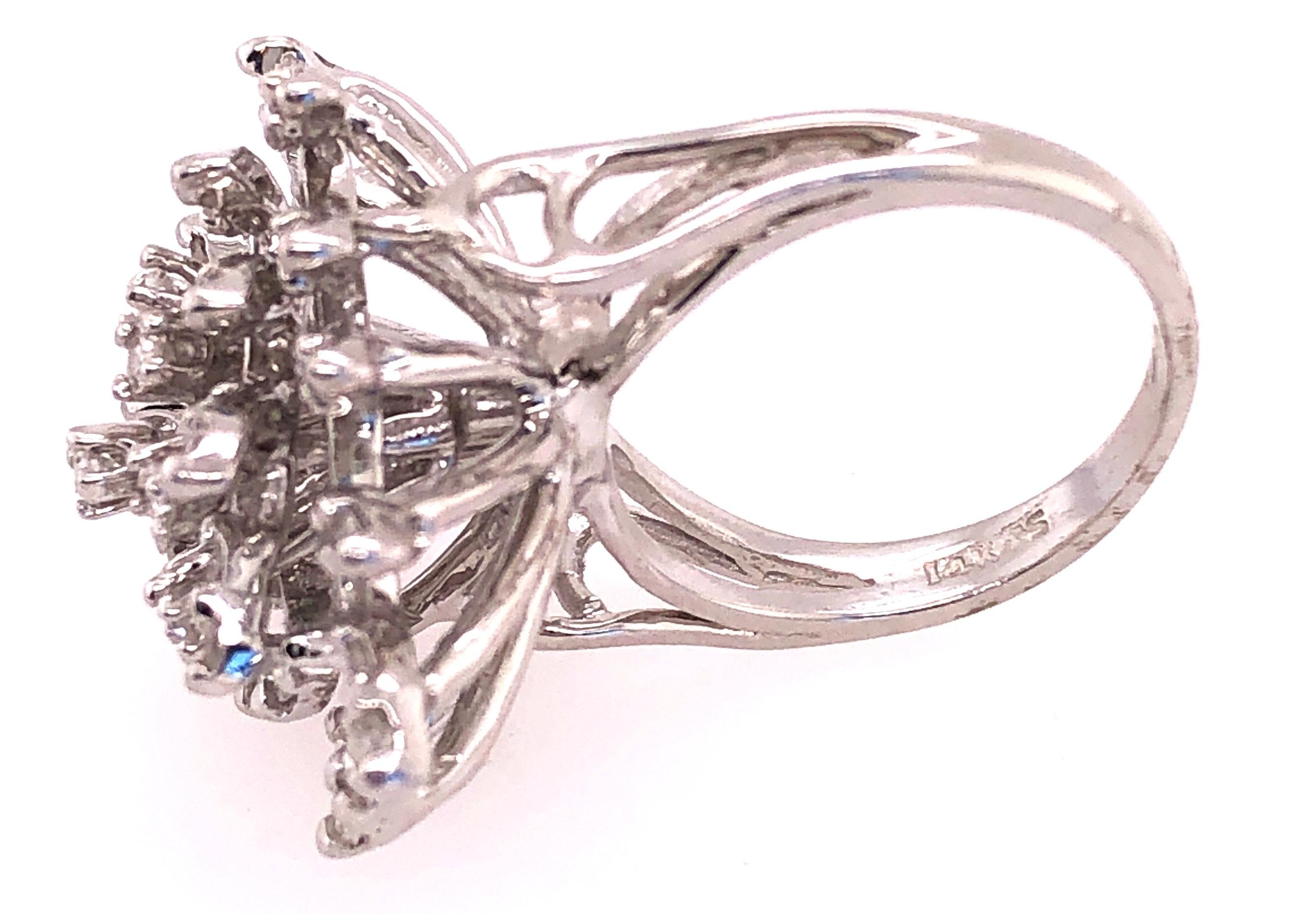 14 Karat White Gold Contemporary Diamond Cluster Ring For Sale 2