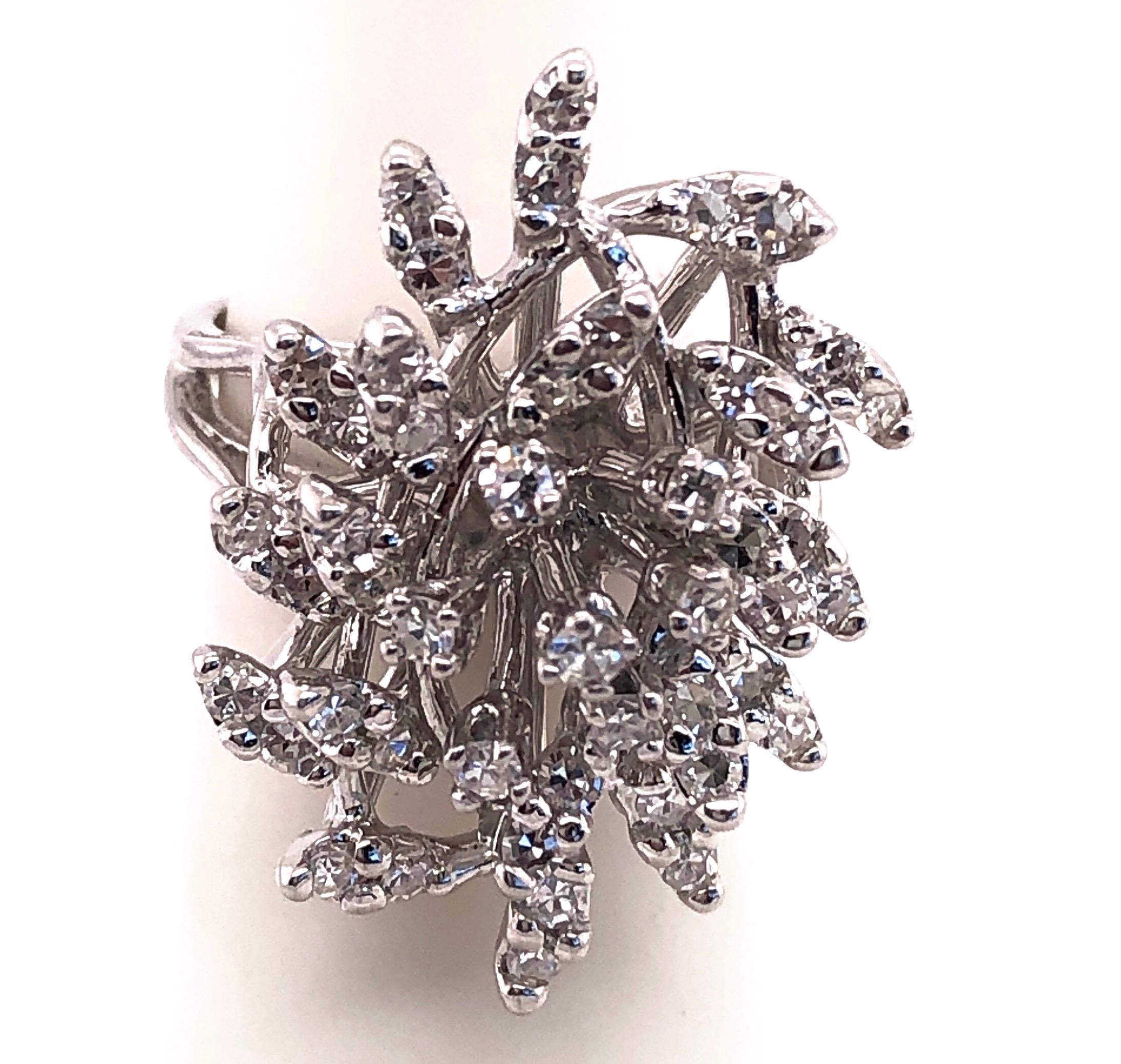 14 Karat White Gold Contemporary Diamond Cluster Ring For Sale 4