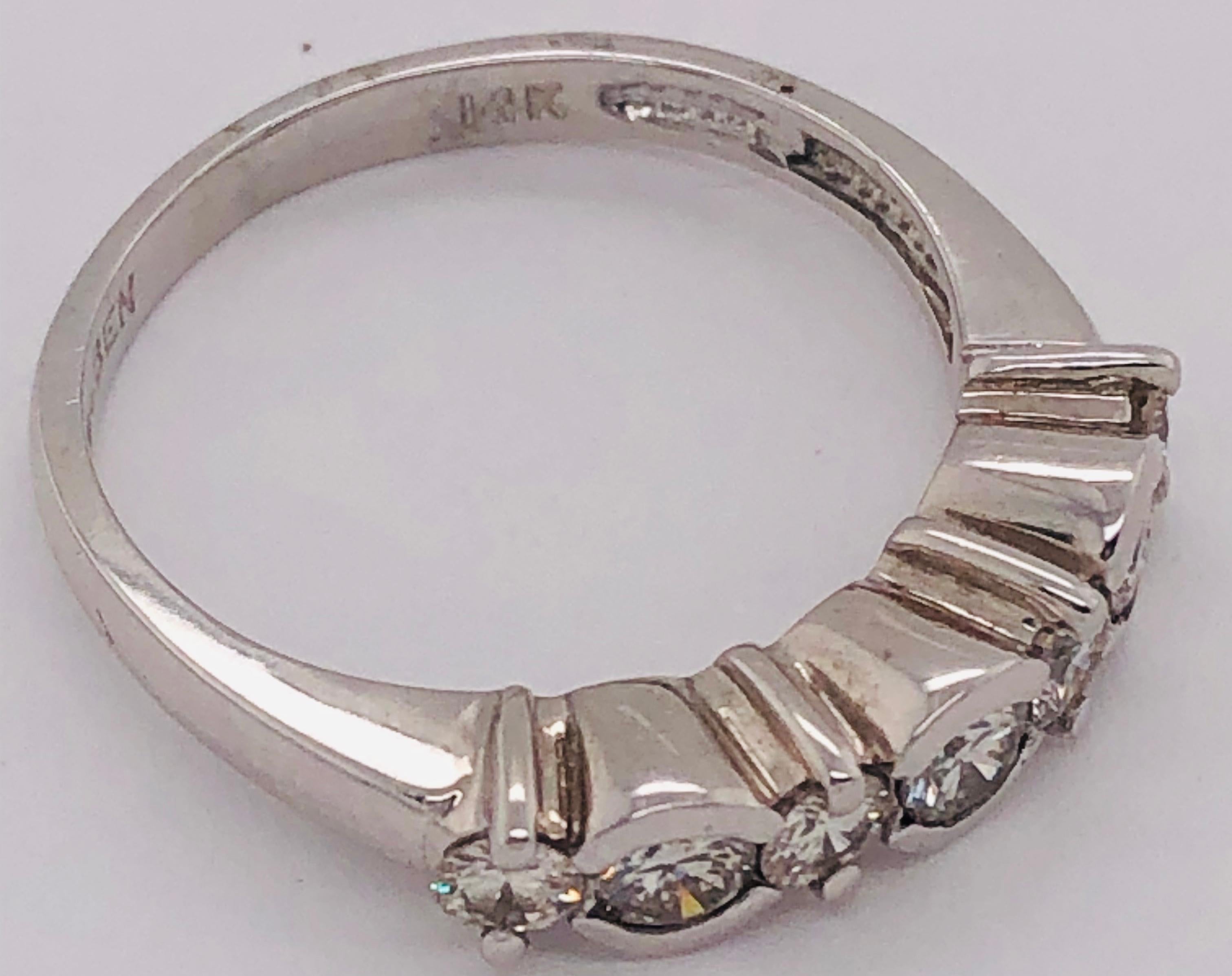 Round Cut 14 Karat White Gold Diamond Band Anniversary Bridal Ring 0.75 TDW For Sale