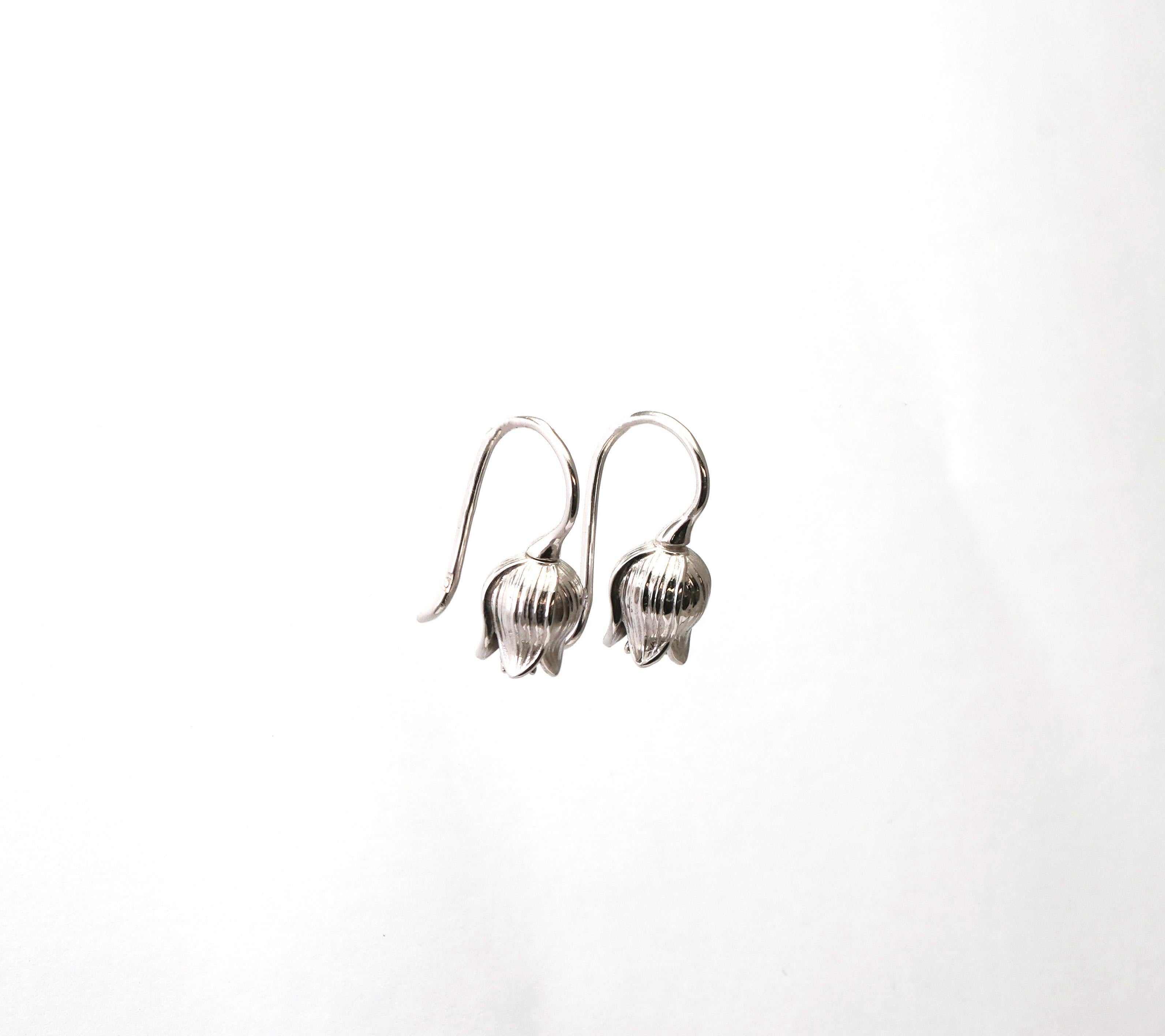 14 kt White Gold Diamond Earrings In New Condition For Sale In София, BG