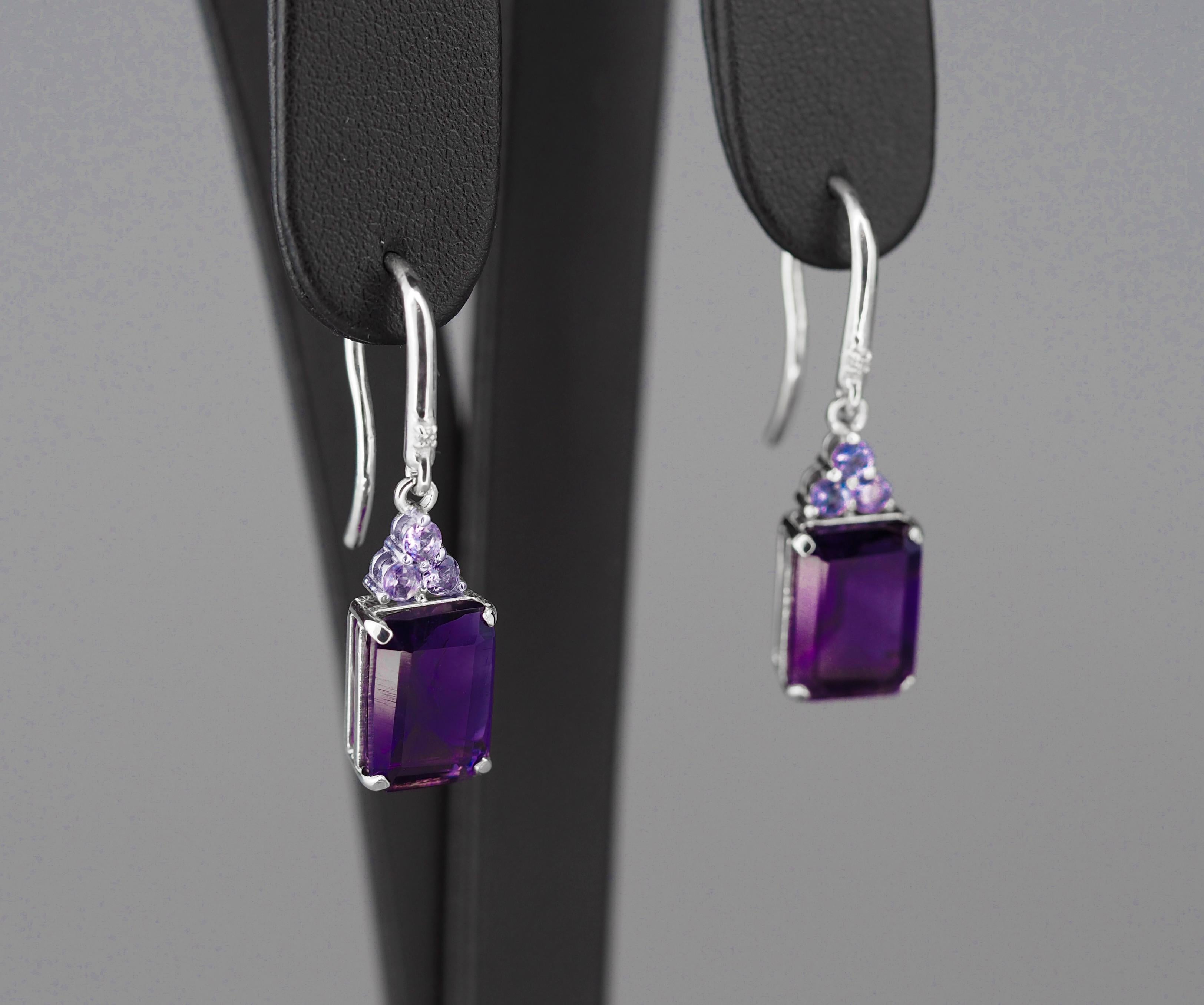 Modern 14 Kt White Gold Earrings with Amethysts, Tanzanites and Diamonds For Sale