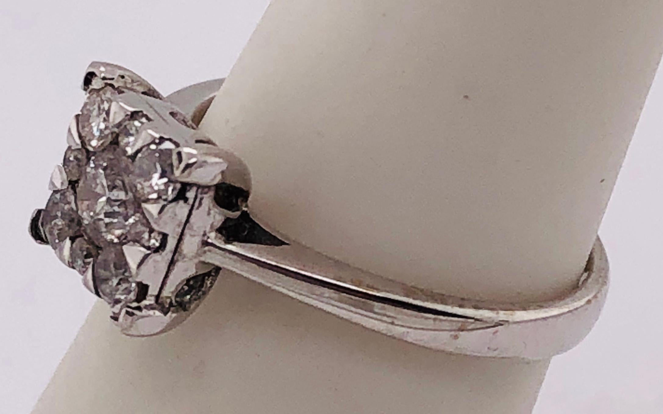 Women's or Men's 14 Karat White Gold Engagement Bridal Ring with Diamonds 0.67 TDW For Sale