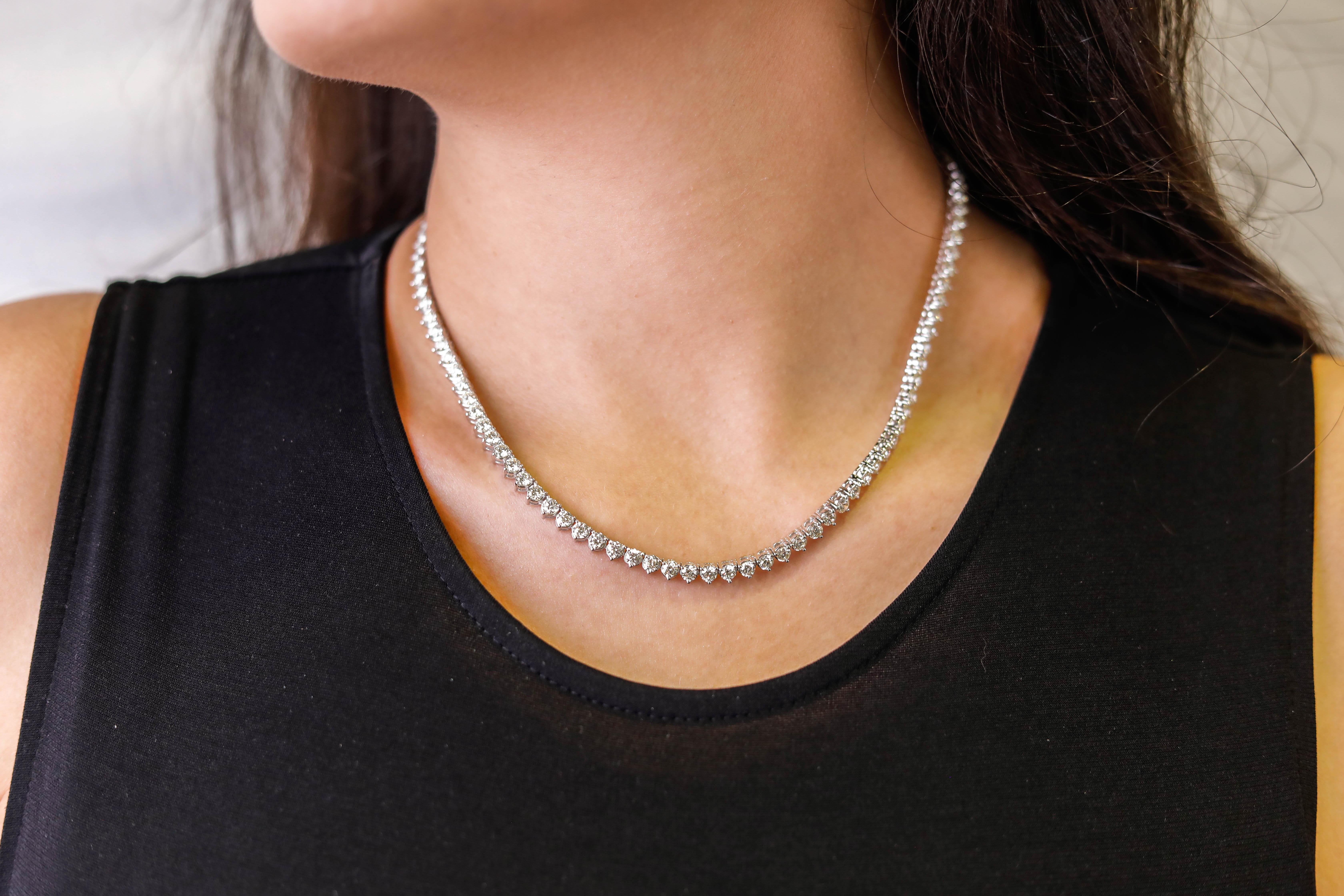 14 Karat White Gold 10 TCW Round Diamond Tennis Choker Fine Necklace Wedding

Flashy accent to your wardrobe. This tennis style necklace features, tcw shimmering diamonds, layered throughout the whole necklace, set in a prong setting. Secure clasp.