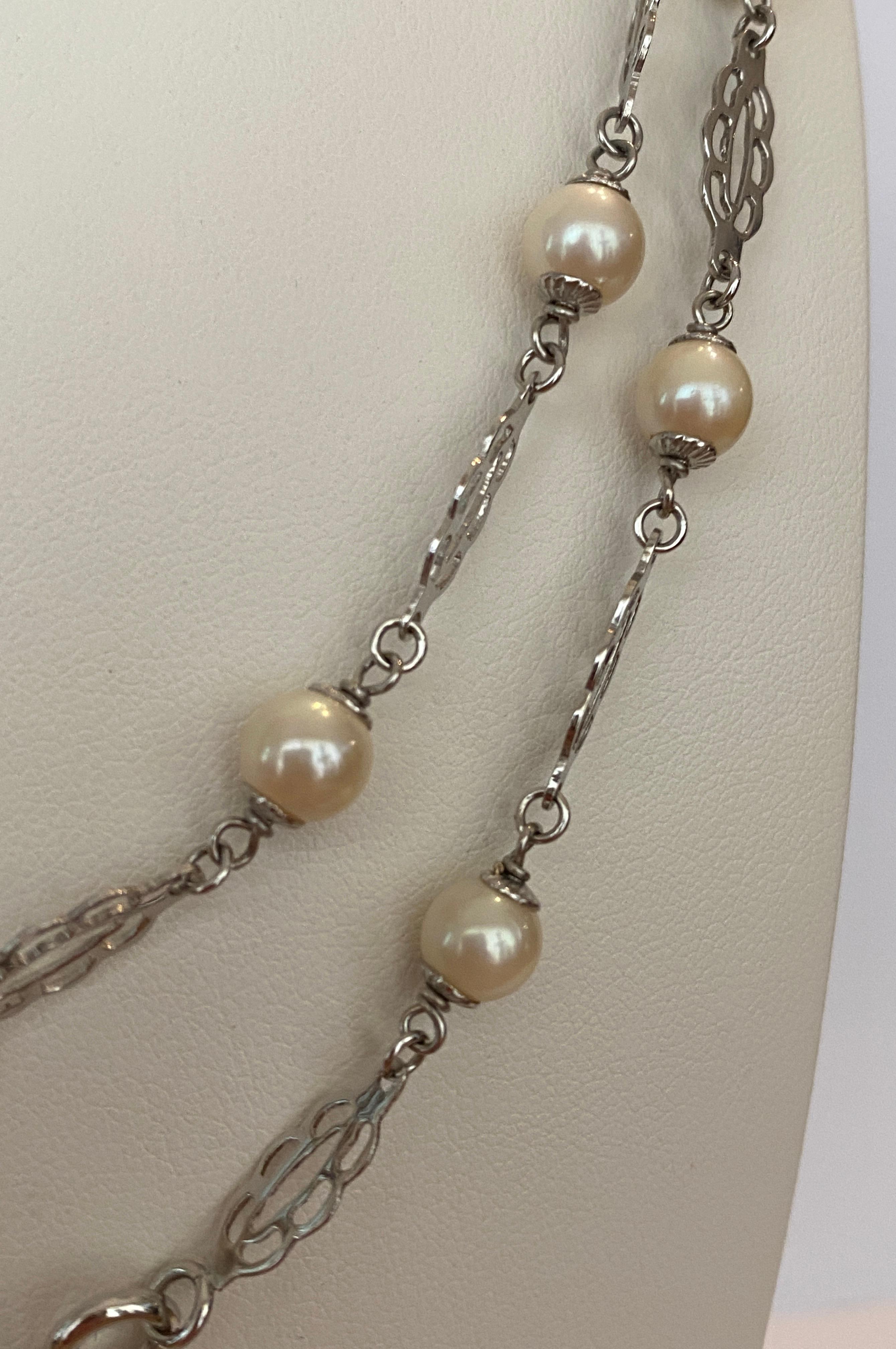 14 KT Weißgold-Halskette Sautoir mit Perlen im Angebot 3