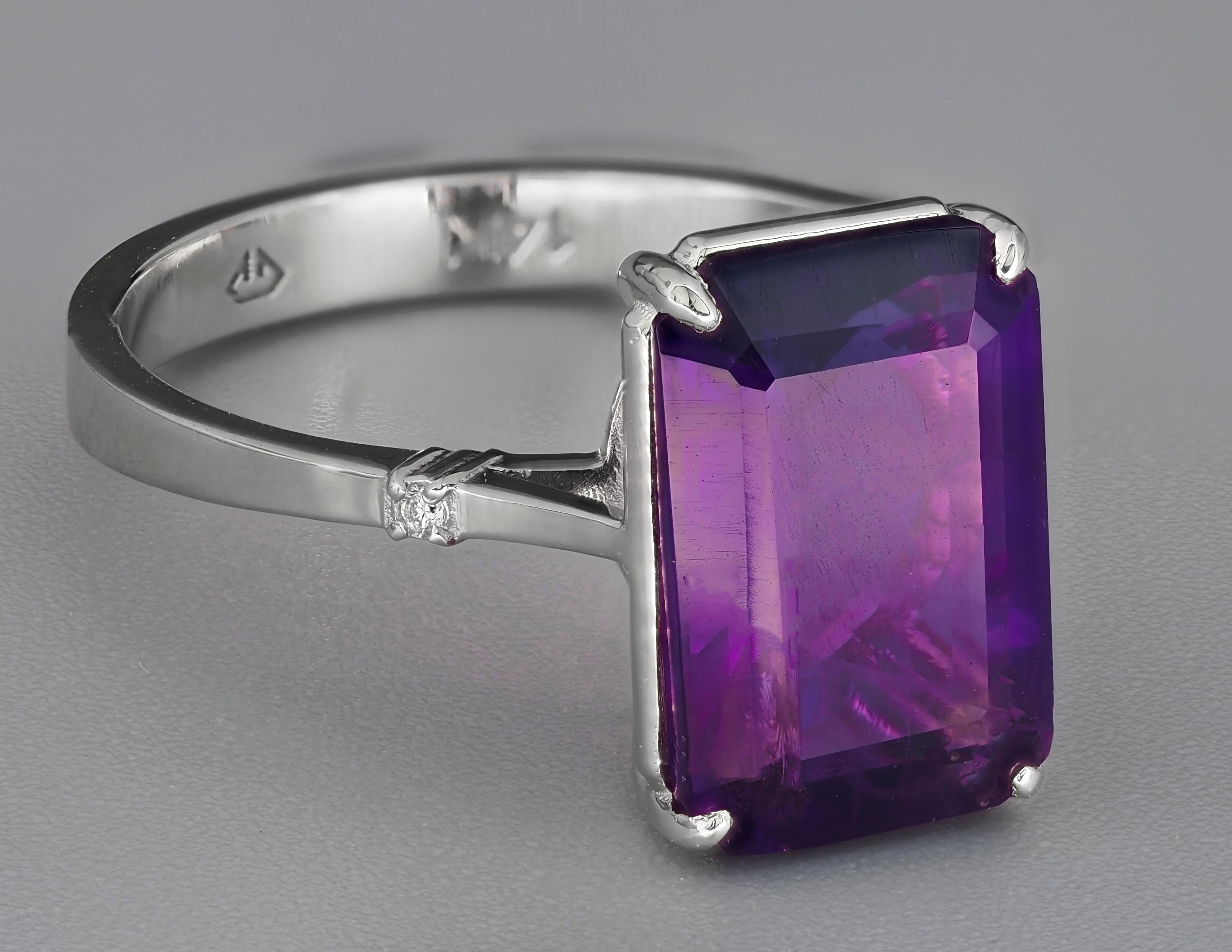 For Sale:  Amethyst and Diamonds 14k gold ring 4