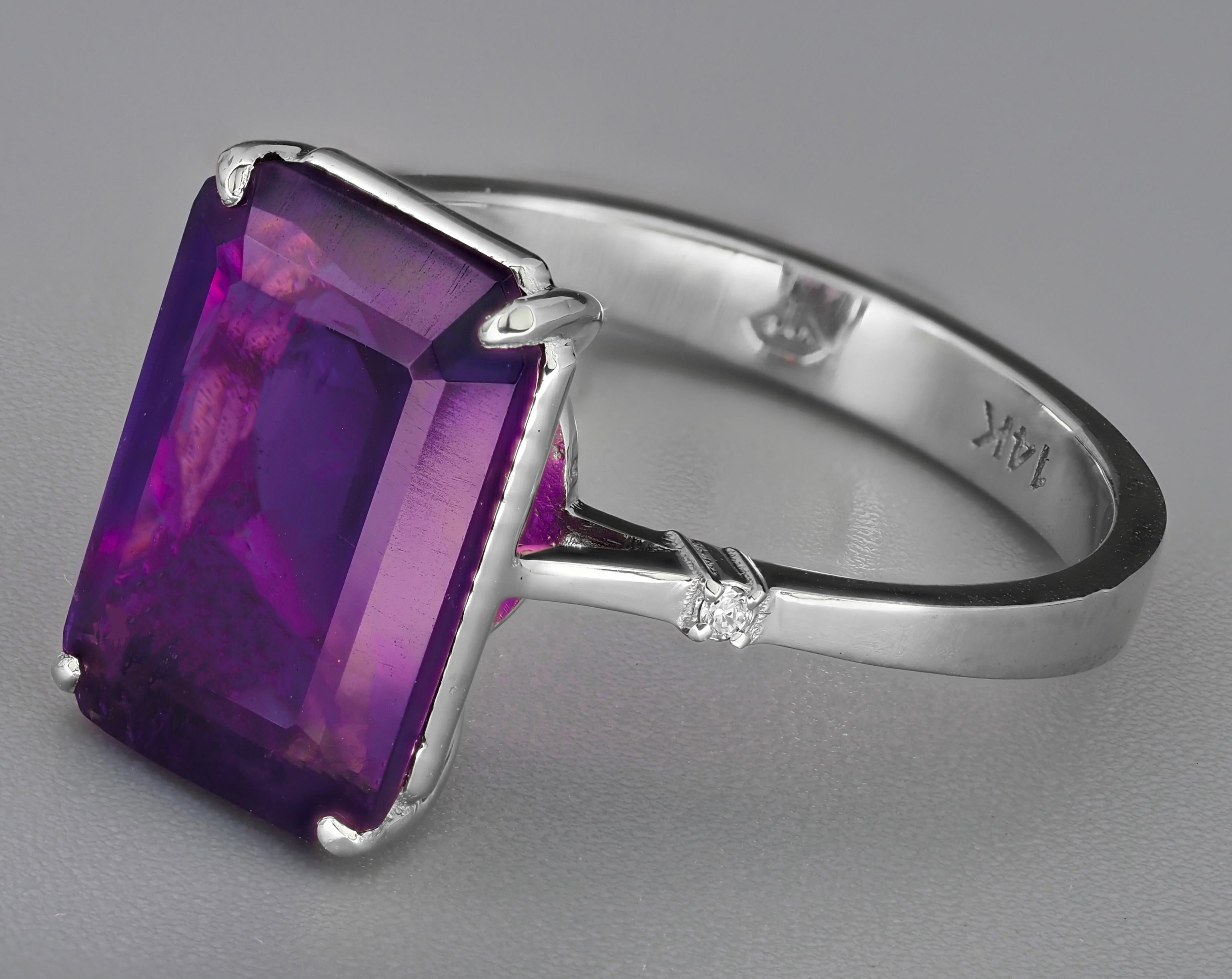 For Sale:  Amethyst and Diamonds 14k gold ring 6