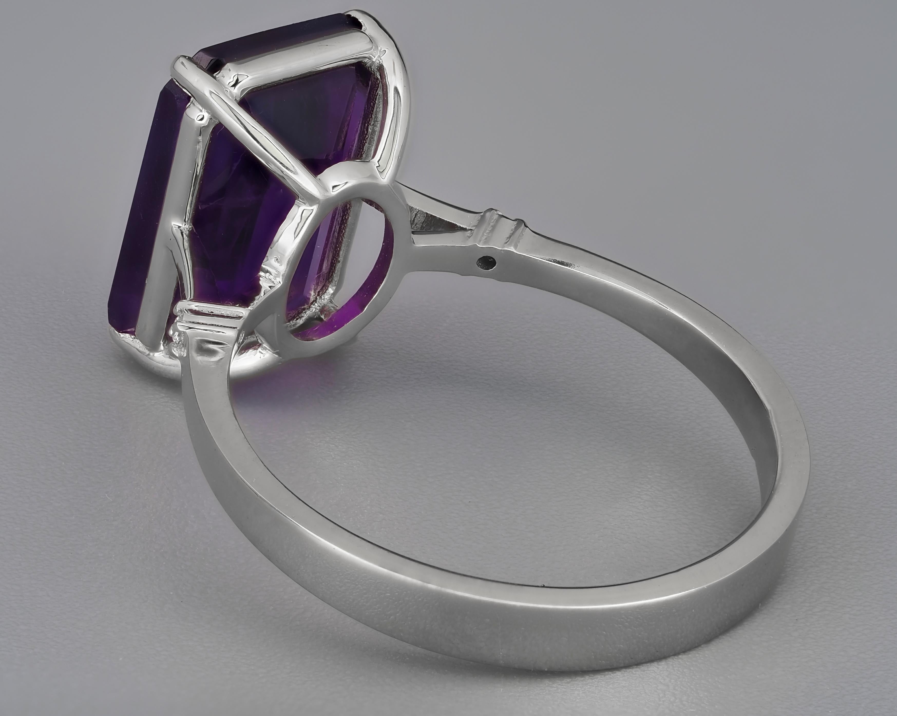 For Sale:  Amethyst and Diamonds 14k gold ring 7