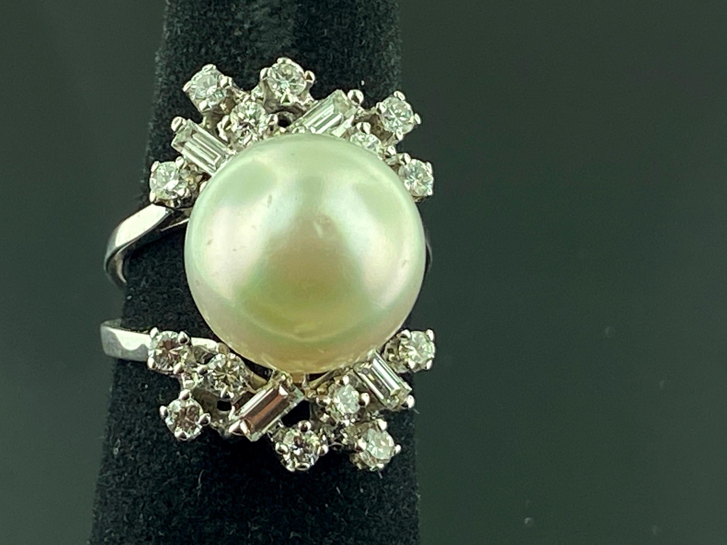 Women's or Men's 14 Karat White Gold South Sea Pearl and Diamond Ring