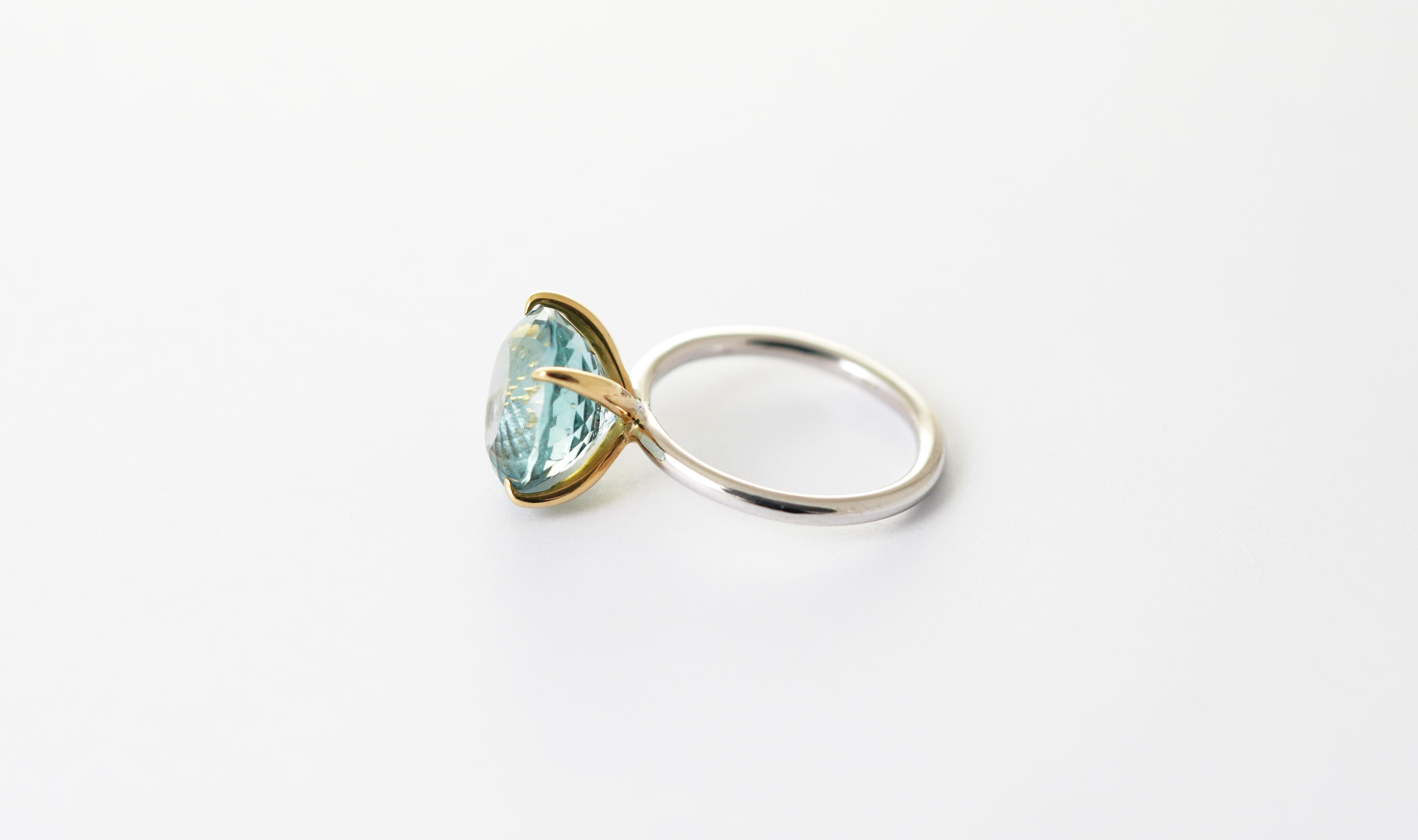 Bague en or blanc et jaune 14 kt avec tourmaline indicolite Pour femmes en vente