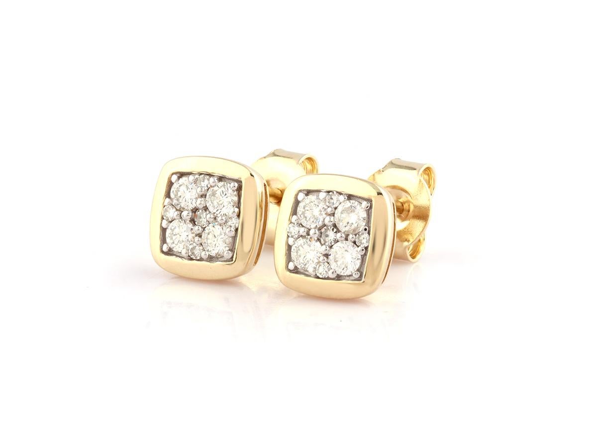 Contemporaneo 14KT Yellow Gold Cushion-Shaped Diamond Cluster Stud Earrings in vendita