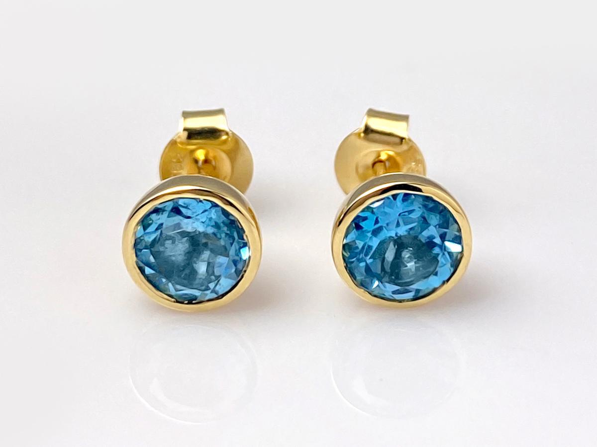 14 kt Yellow gold 2.14ct Topaz 'Azure Ocean' Bezel Studs' in vendita 2