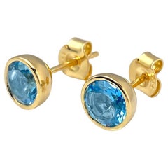 14 kt Yellow gold 2.14ct Topaz 
Azure Ocean
 Bezel Studs
