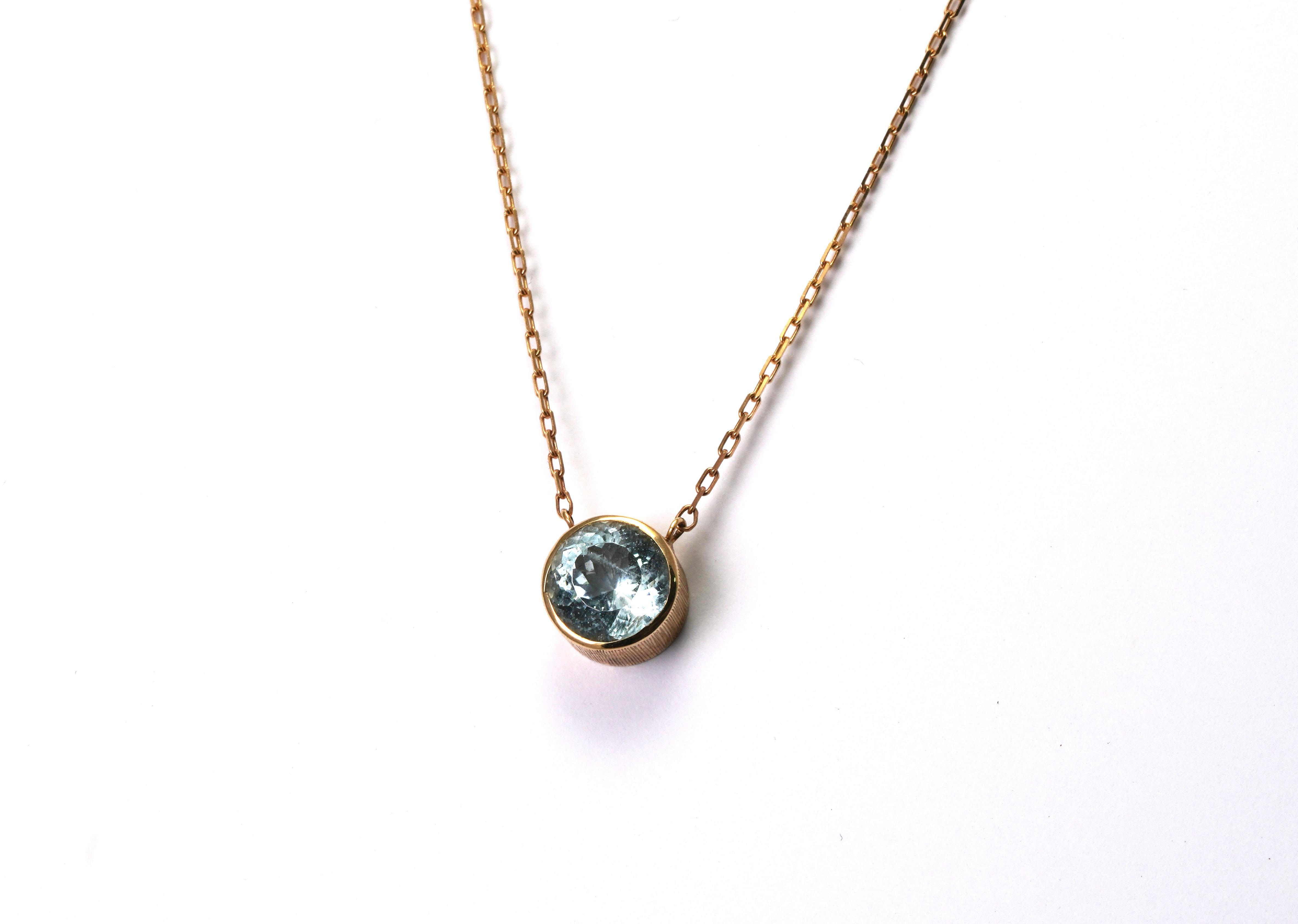 14 kt Yellow Gold Aquamarine Necklace In New Condition For Sale In София, BG