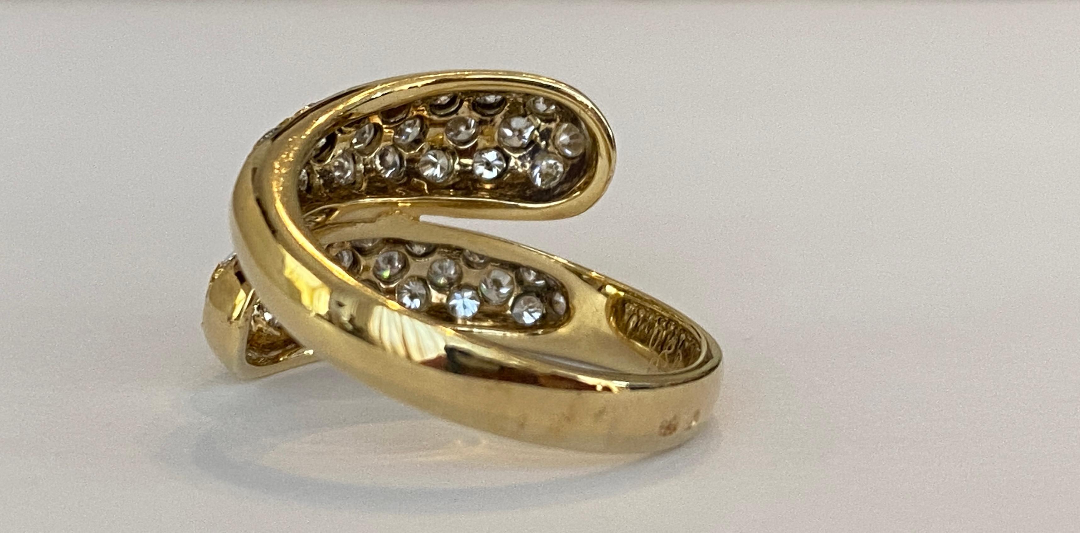 14k Yellow Gold Band Ring with 0.80ct Diamonds For Sale 4