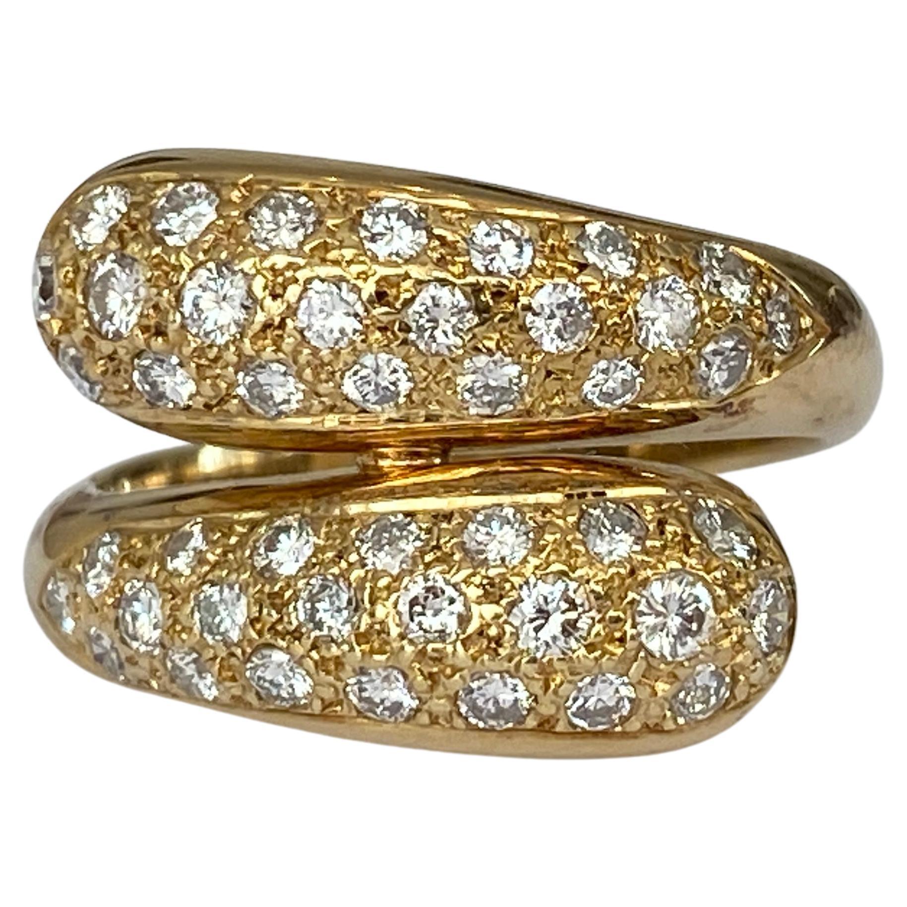 14k Yellow Gold Band Ring with 0.80ct Diamonds For Sale