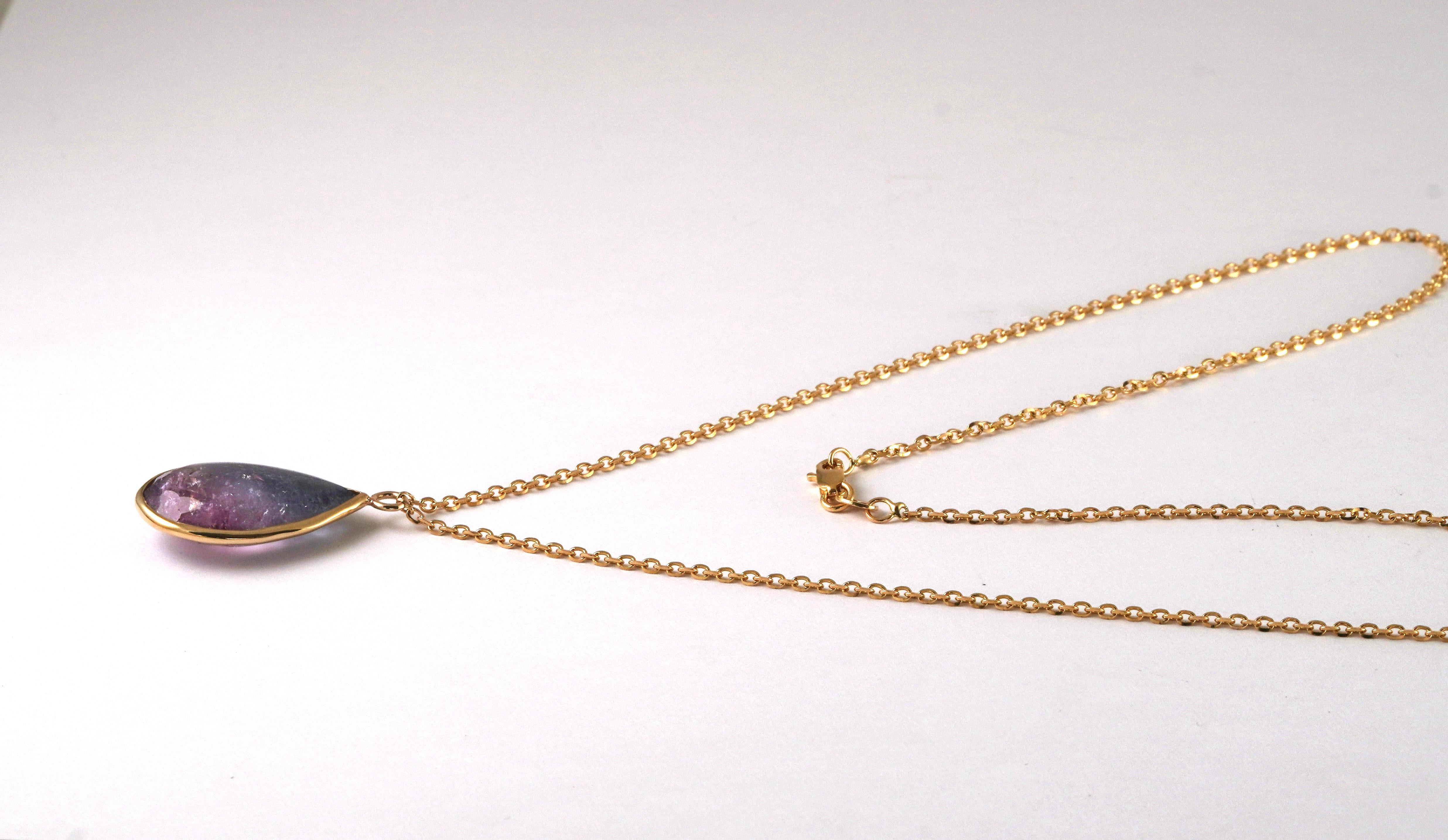 Collana in oro giallo 14 kt con tormalina bicolore In condizioni Nuovo in vendita a София, BG