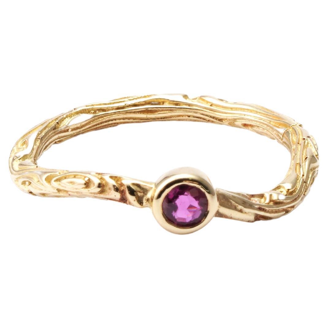 14 kt Yellow Gold Ruby Ring For Sale