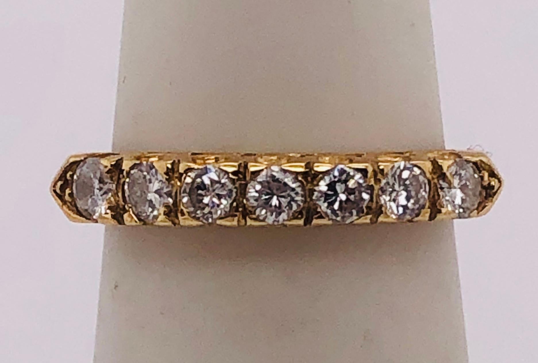 14 Karat Yellow Gold Seven Diamond Anniversary Ring Wedding Band 0.70 TDW In Good Condition For Sale In Stamford, CT