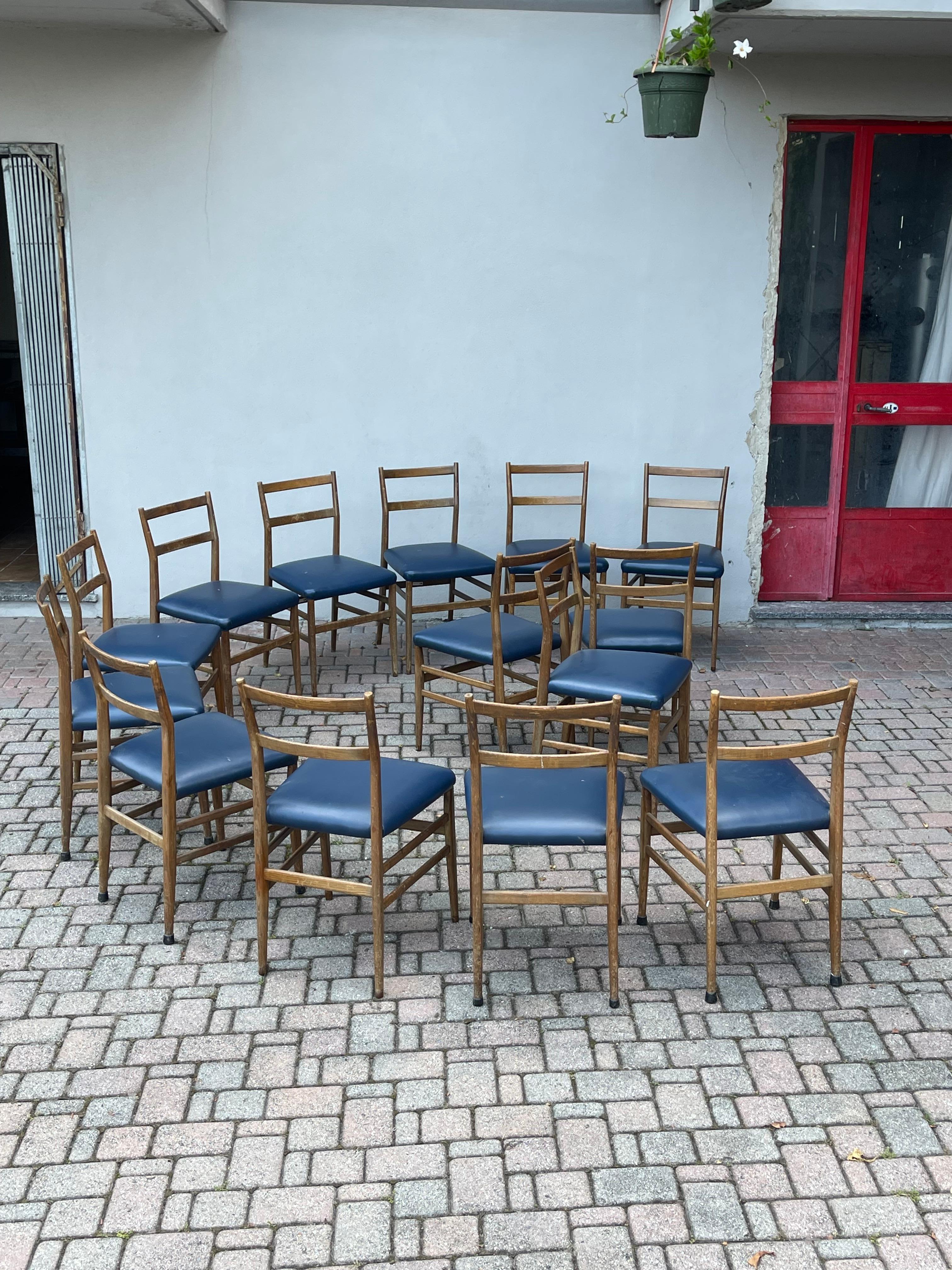 14 Leggera chairs by Gio Ponti - Wood And Blue Leather - Original Conditions  For Sale 5