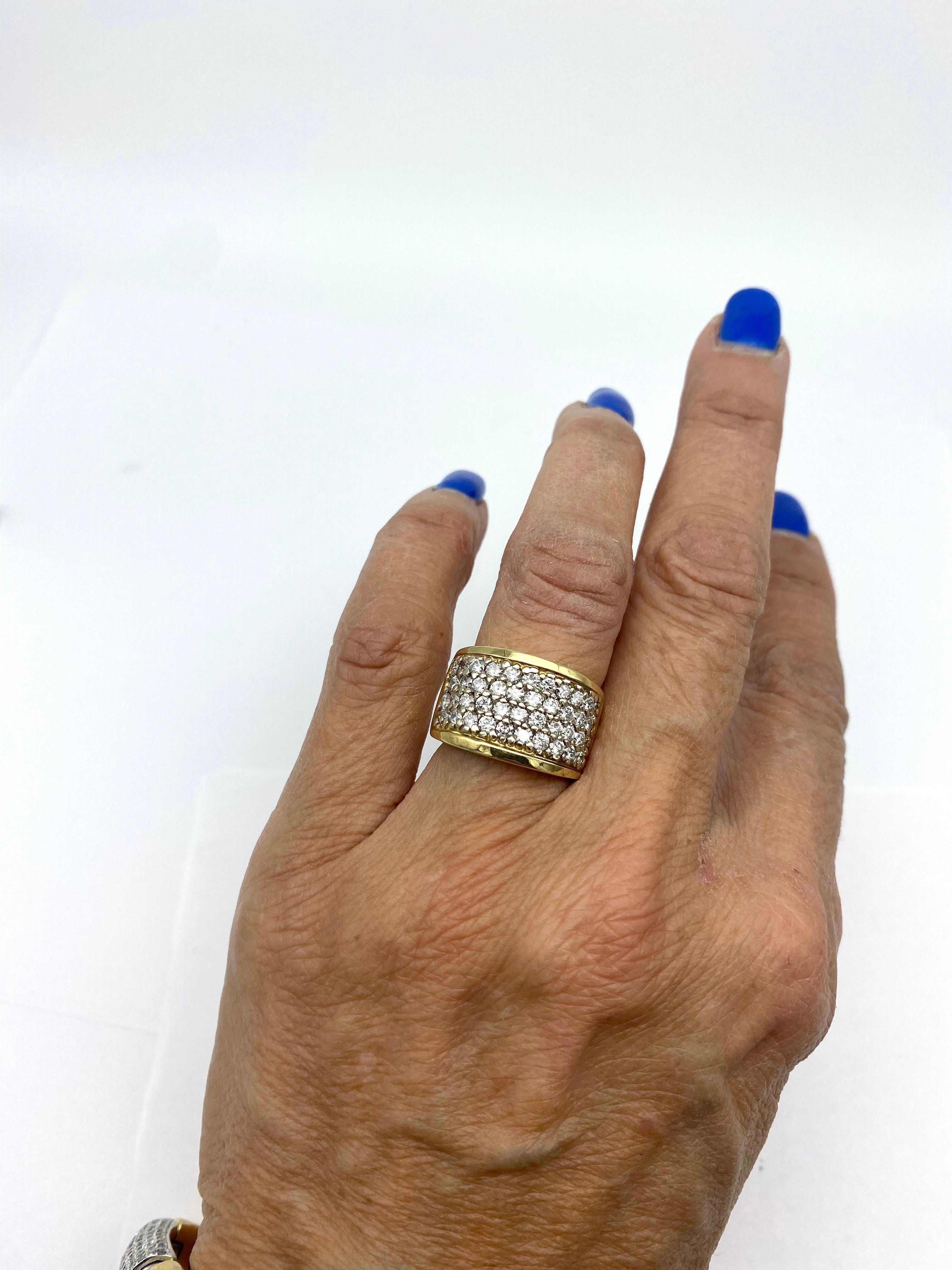 2.10 Carat Diamond Cigar Band Ring, 18 Karat Yellow Gold 2
