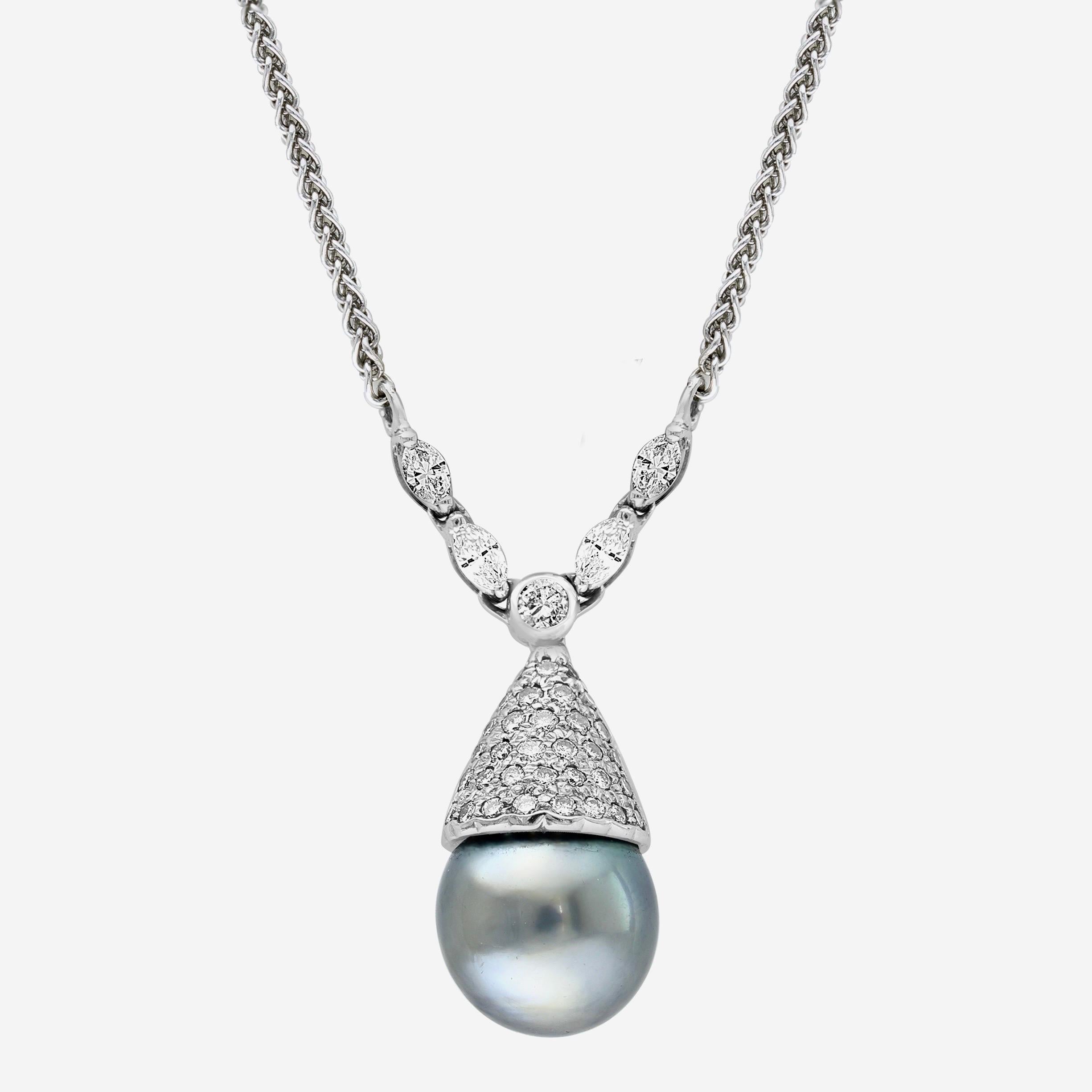 14 mm Black Round Tahitian Pearl & 2 Ct Diamond 14 Kt Gold  Pendant /Necklace For Sale