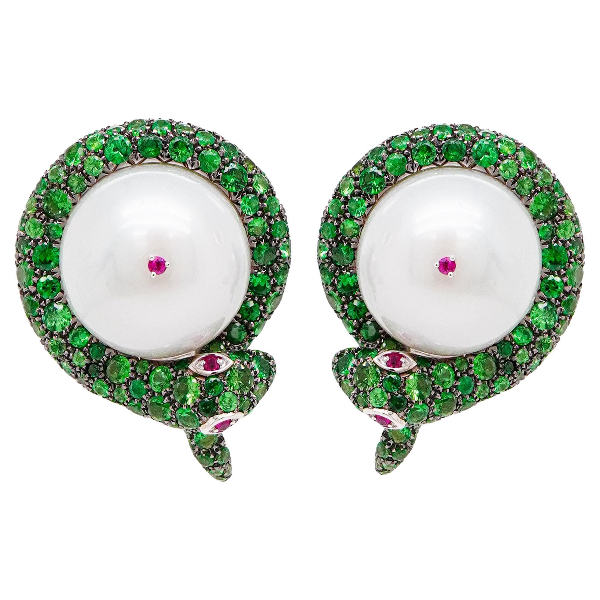 14 MM Perla dei mari del sud avvolta in tsavorite Orecchino di design a serpente 18 carati
