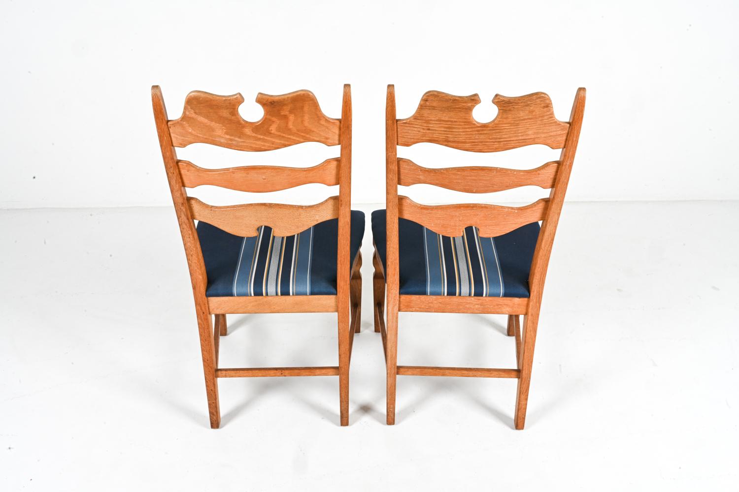 (14) Oak 'Razorback' Dining Side Chairs By Henning Kjaernulf, Denmark 1970's For Sale 5