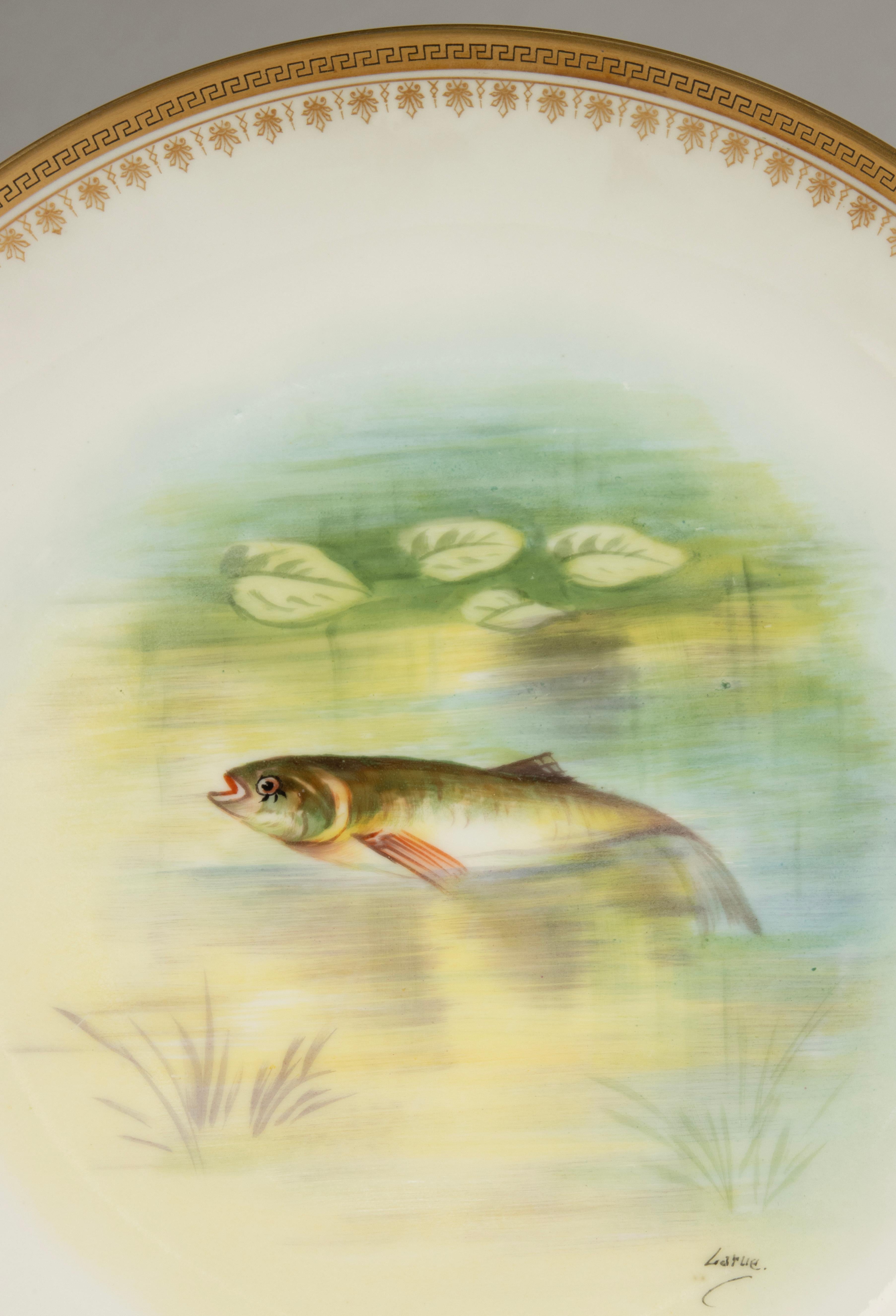 Servizio di pesce da 14 pezzi - Porcellana di Bernardaud Limoges - Anni '20 In condizioni buone in vendita a Casteren, Noord-Brabant