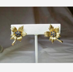 14 Sapphire Vintage Floral Clip Earrings, 14K Gold, Art Deco Flower Circa 1940