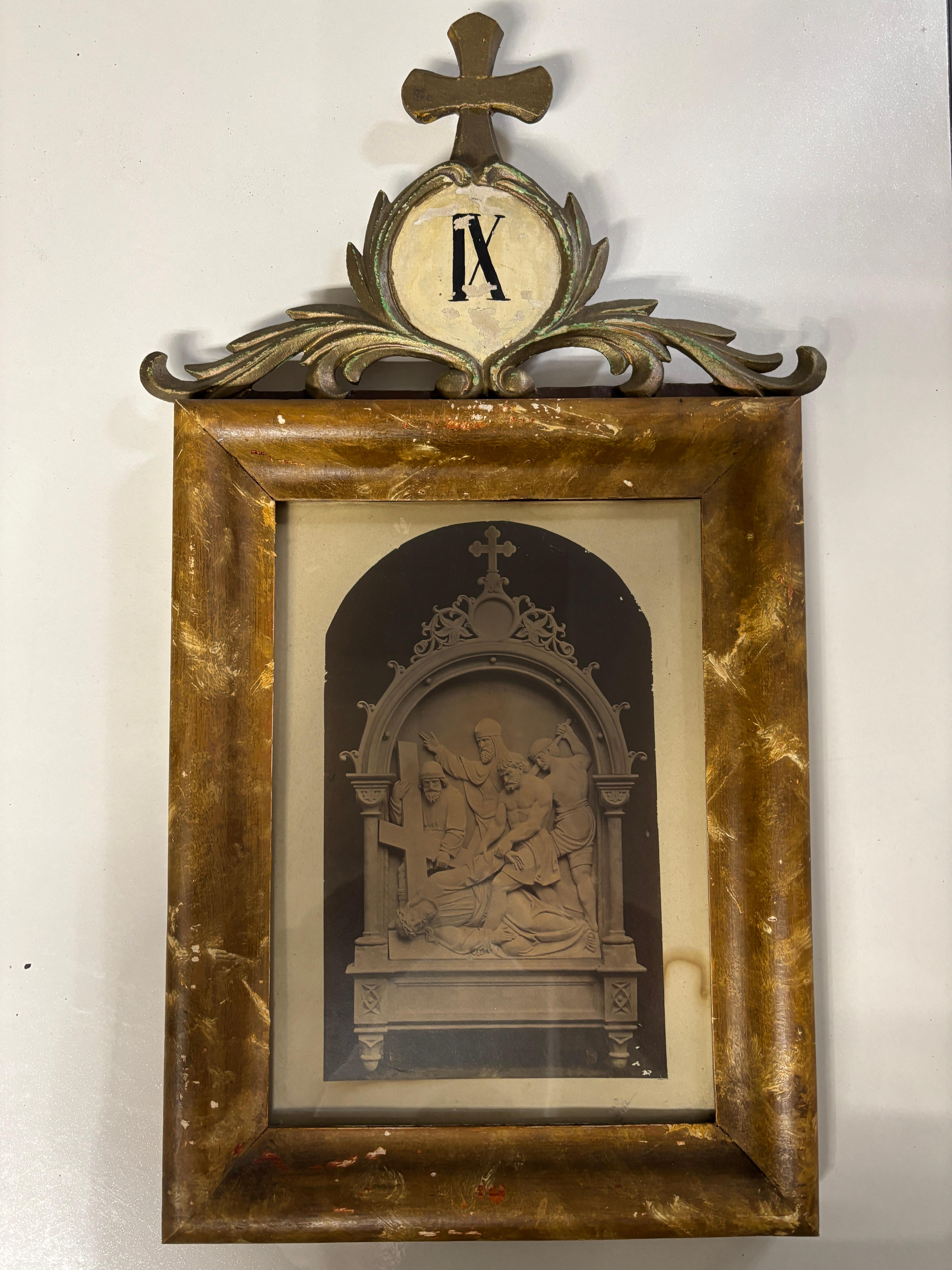 14 stazioni della Via Crucis, 1900 circa, Italia Florentine Litografia Croce in legno intagliato 1