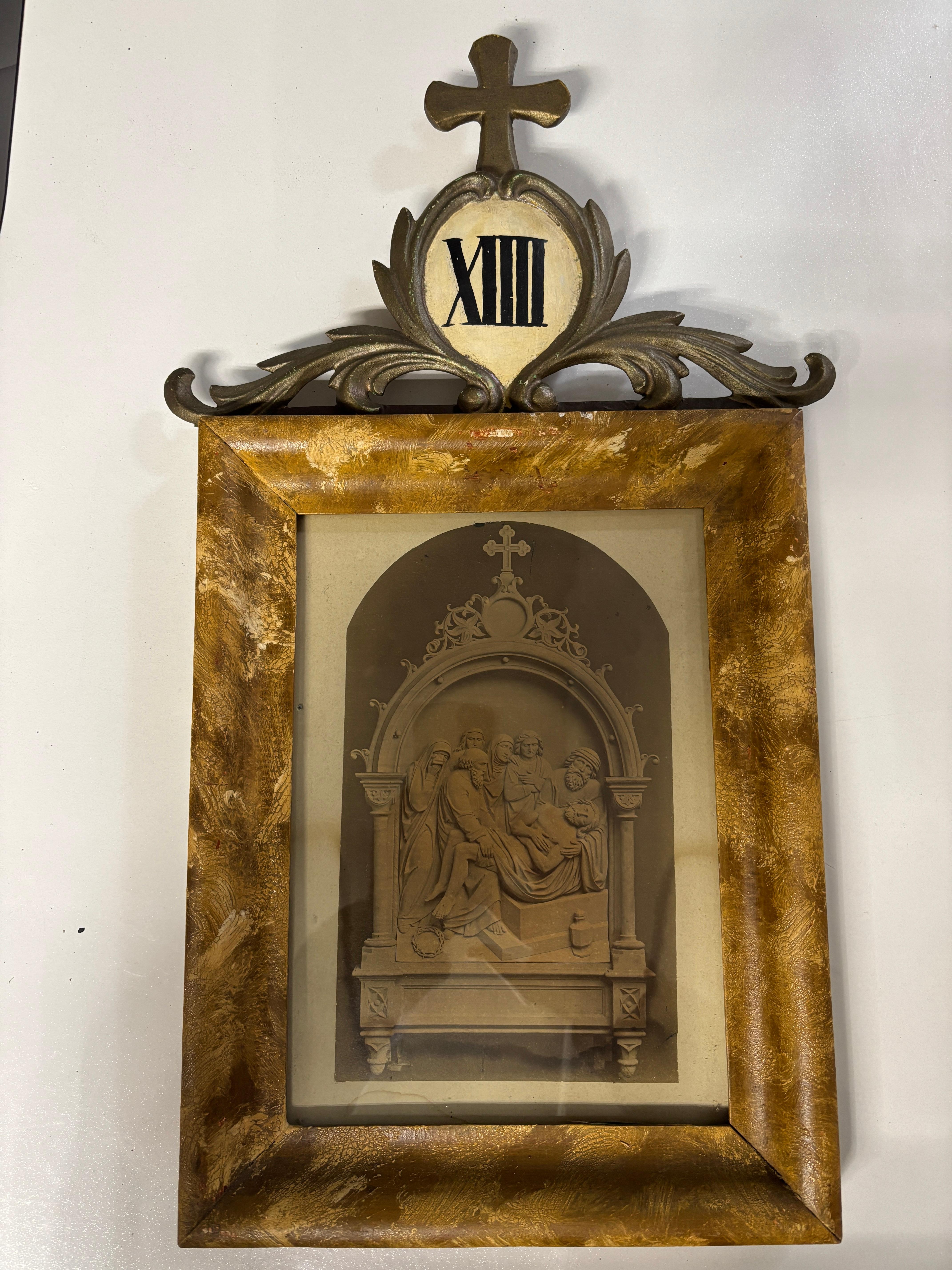 14 stazioni della Via Crucis, 1900 circa, Italia Florentine Litografia Croce in legno intagliato 2