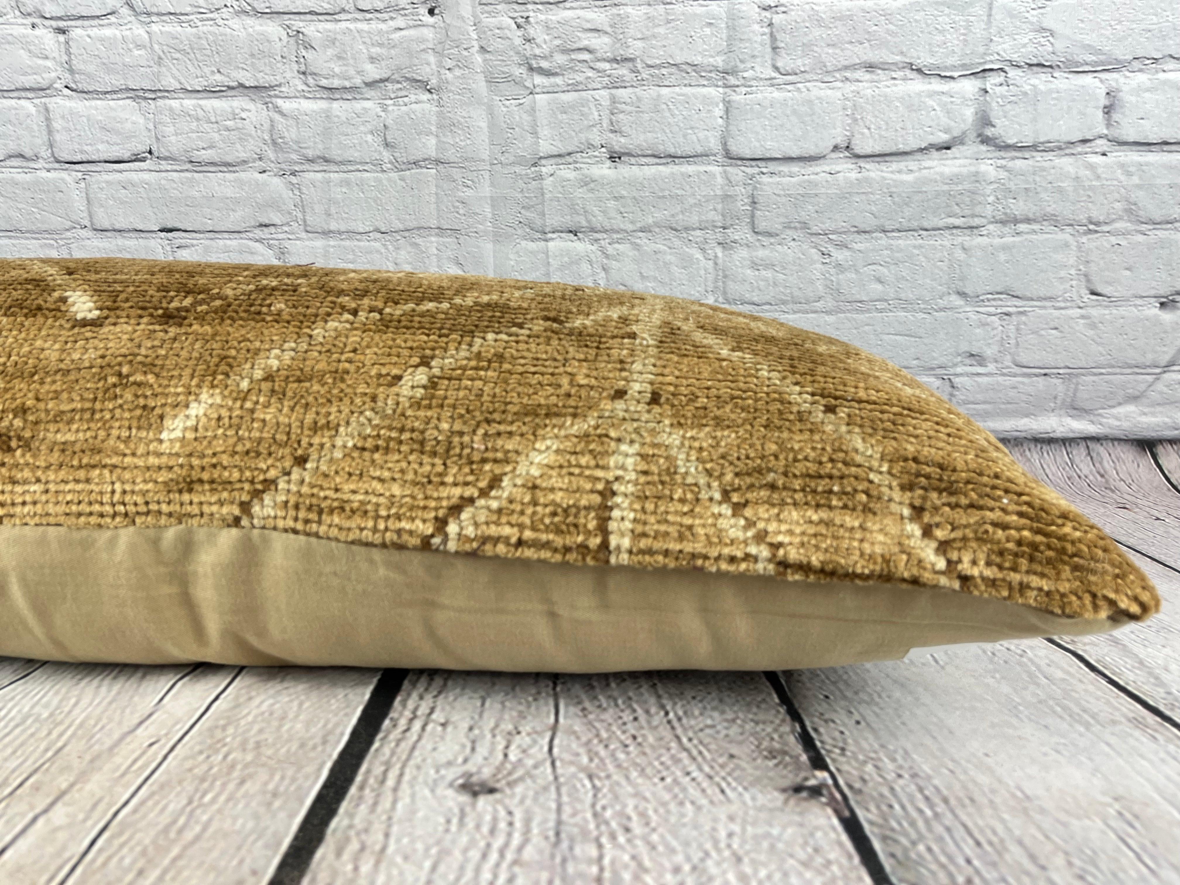 14 x 35 Lumbar Rug Pillow Elegance Refuge Turkish Pillow Cushion Cover #7810 In New Condition For Sale In Houston, TX