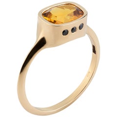 14-Yellow Gold Ring with 1.35 Carat Gold Beryl and 6 Diamonds