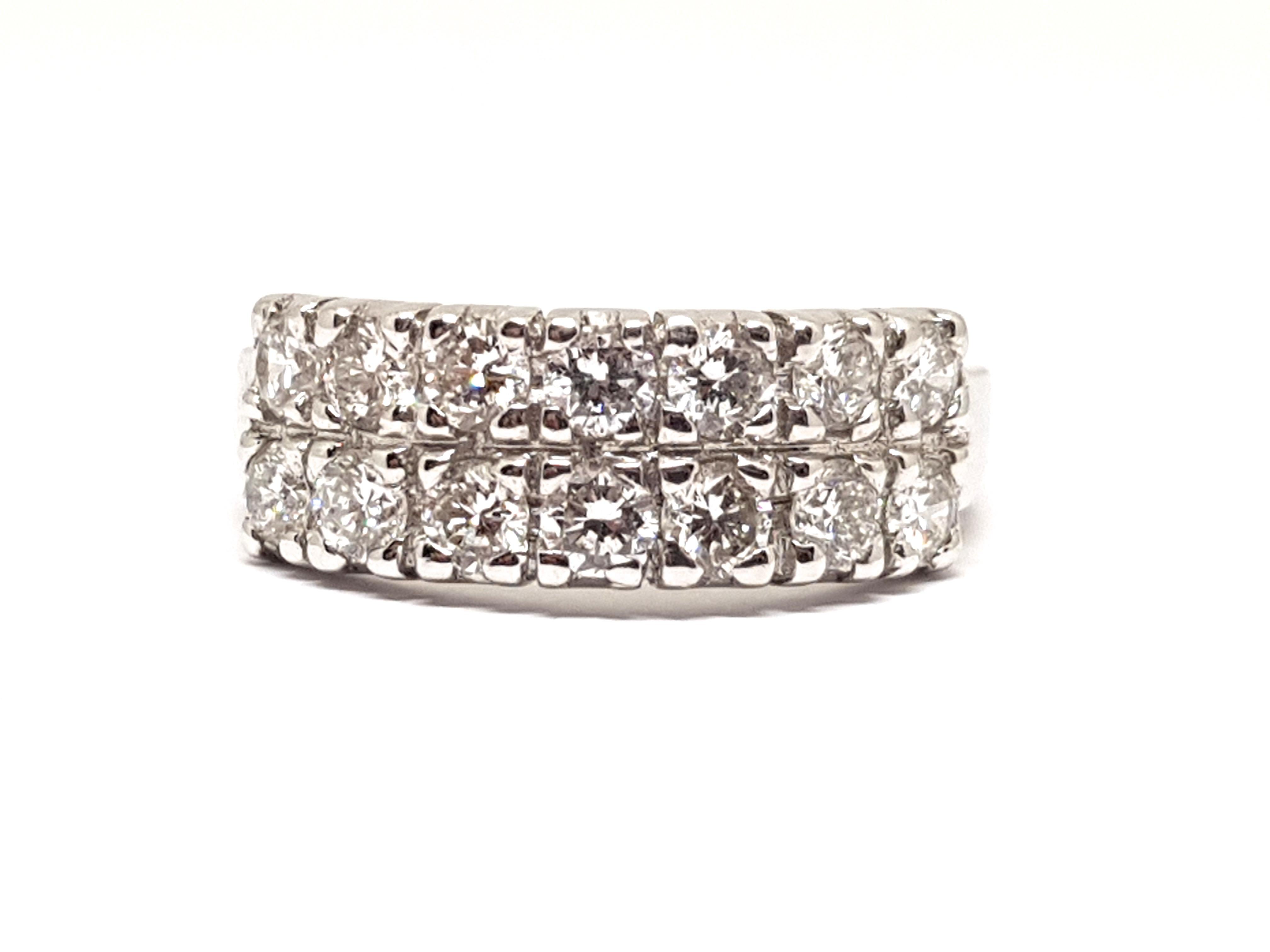 Contemporary 1.40 Carat 18 Karat White Gold Diamond Memory Ring