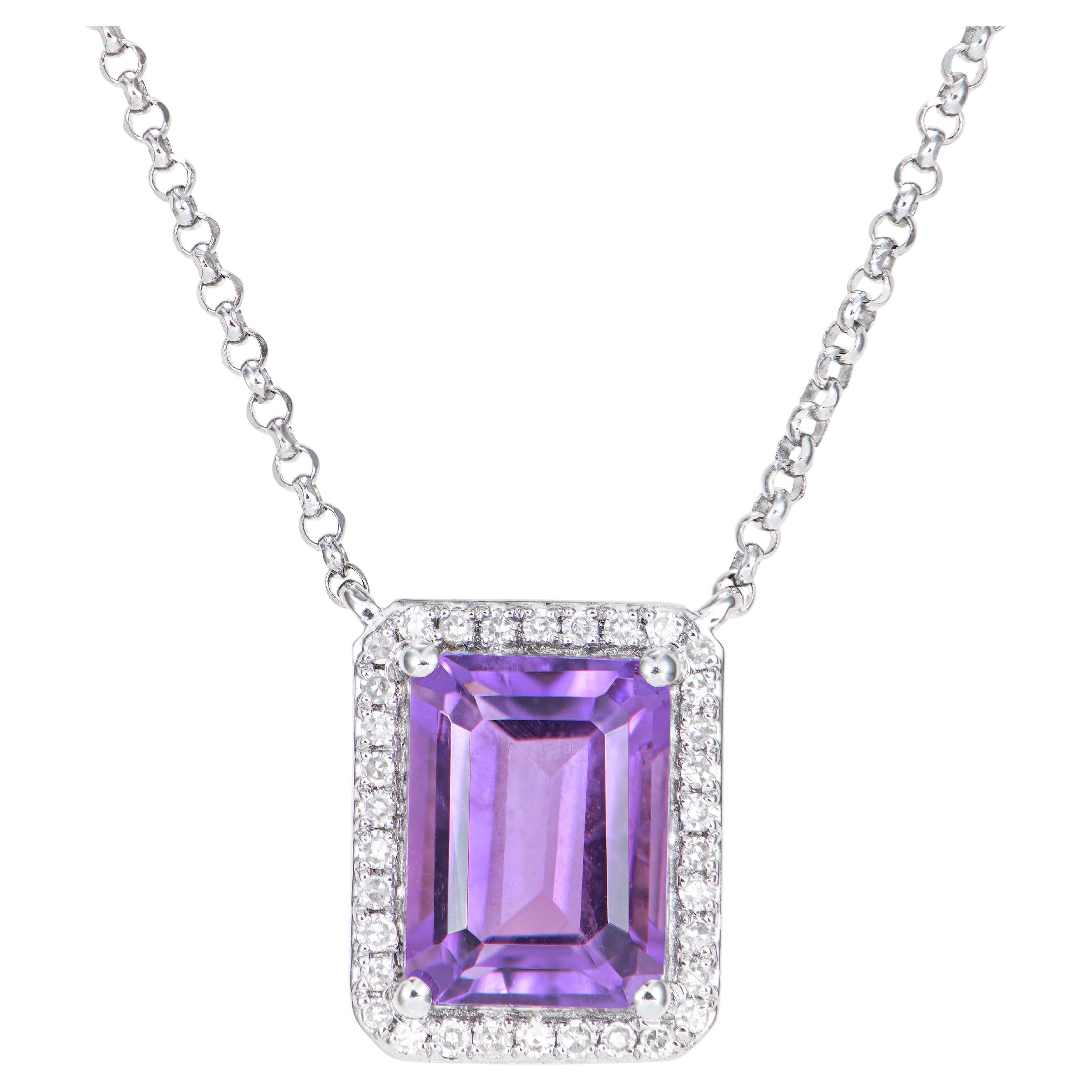 1,40 Karat Amethyst-Anhänger aus 18 Karat Weißgold mit weißem Diamanten.