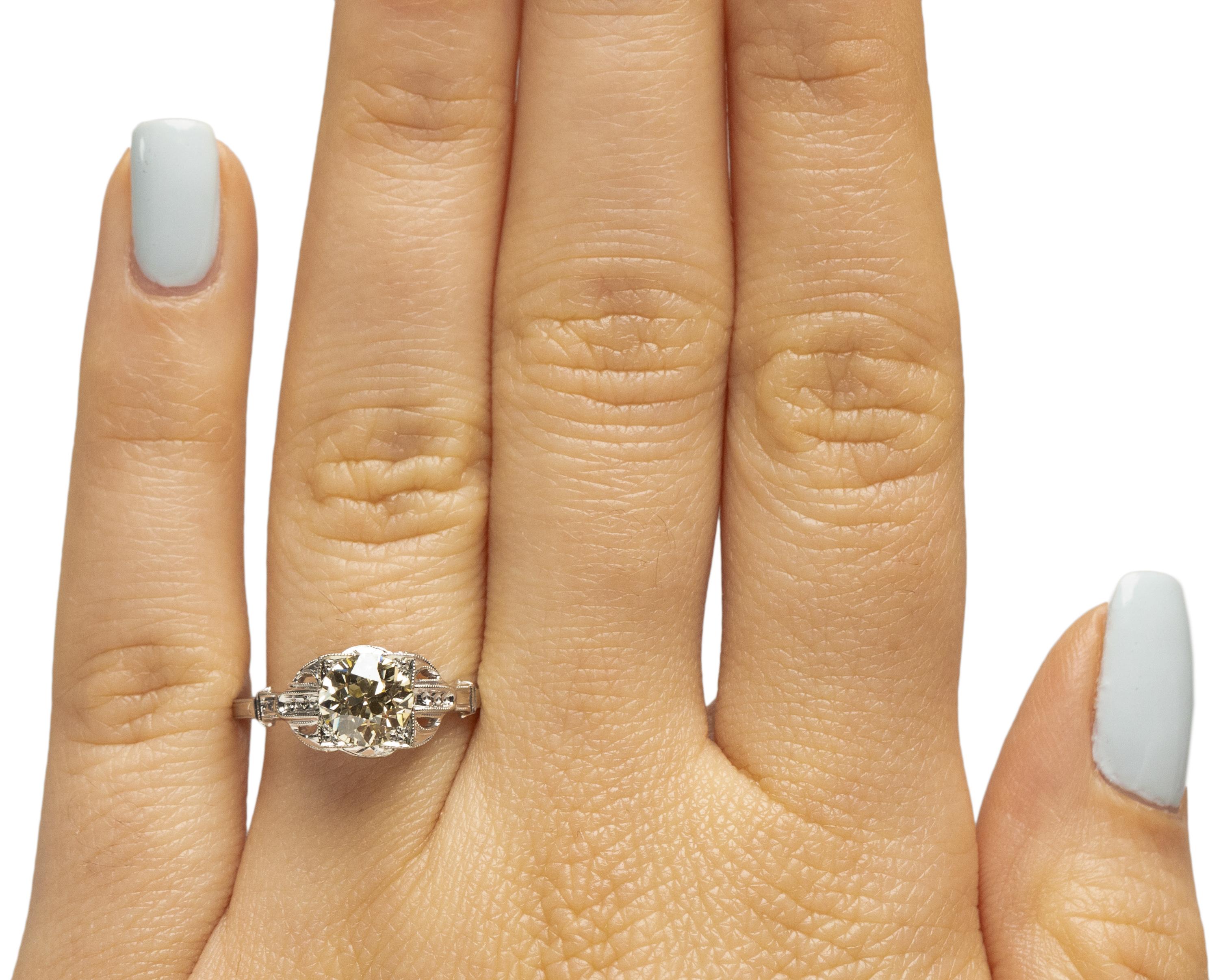 1.40 Carat Art Deco Diamond 18 Karat White Gold Engagement Ring For Sale 1