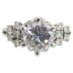 Vintage 140 Carat, Art Deco Solitaire Ring Diamond and 16 Diamonds 025 Carat