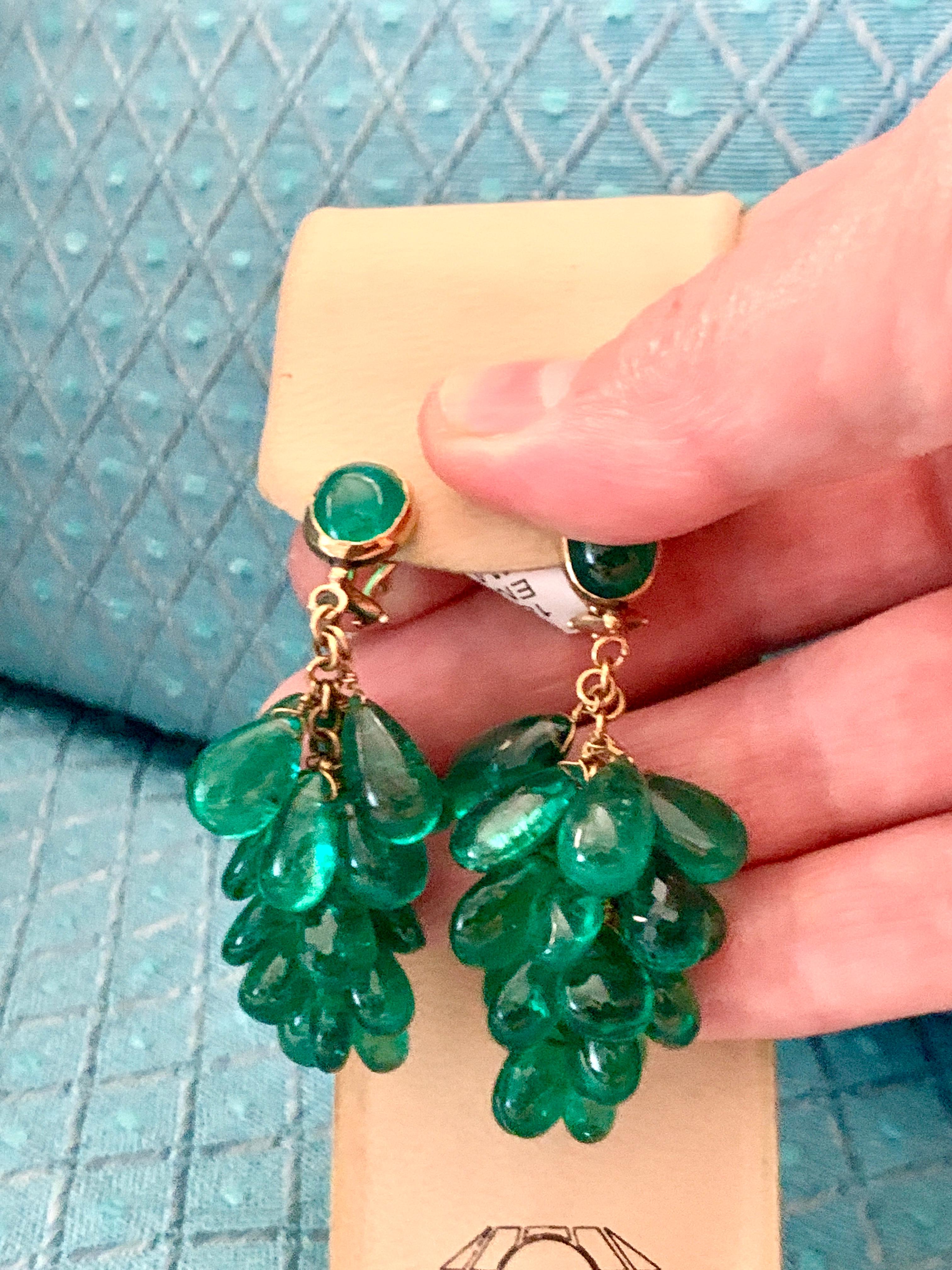 140 Carat Colombian Emerald Briolettes Hanging Drop Earrings 18 Karat Gold For Sale 8