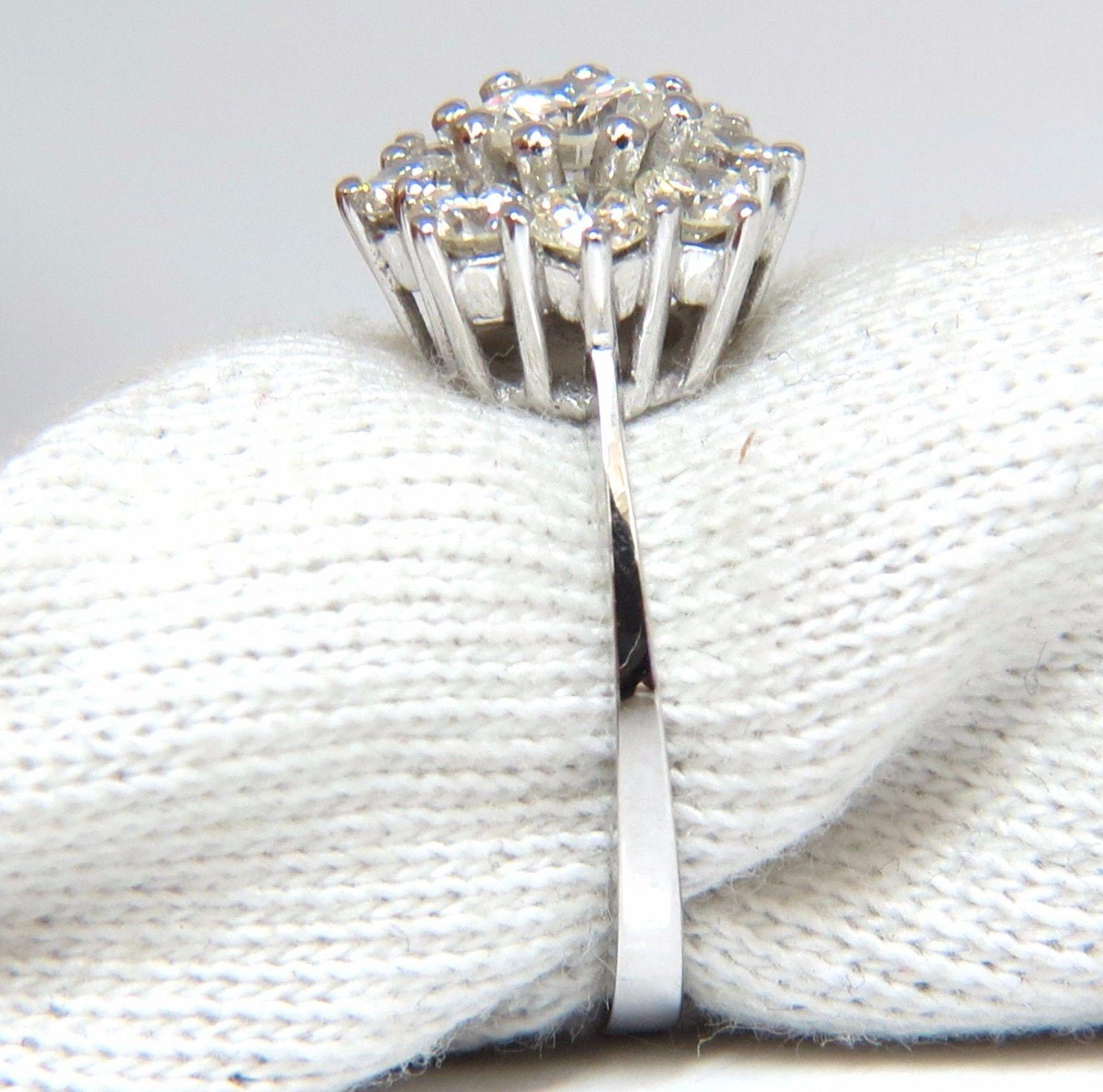 Women's or Men's 1.40 Carat Diamonds Raised Cluster Ring 14 Karat For Sale