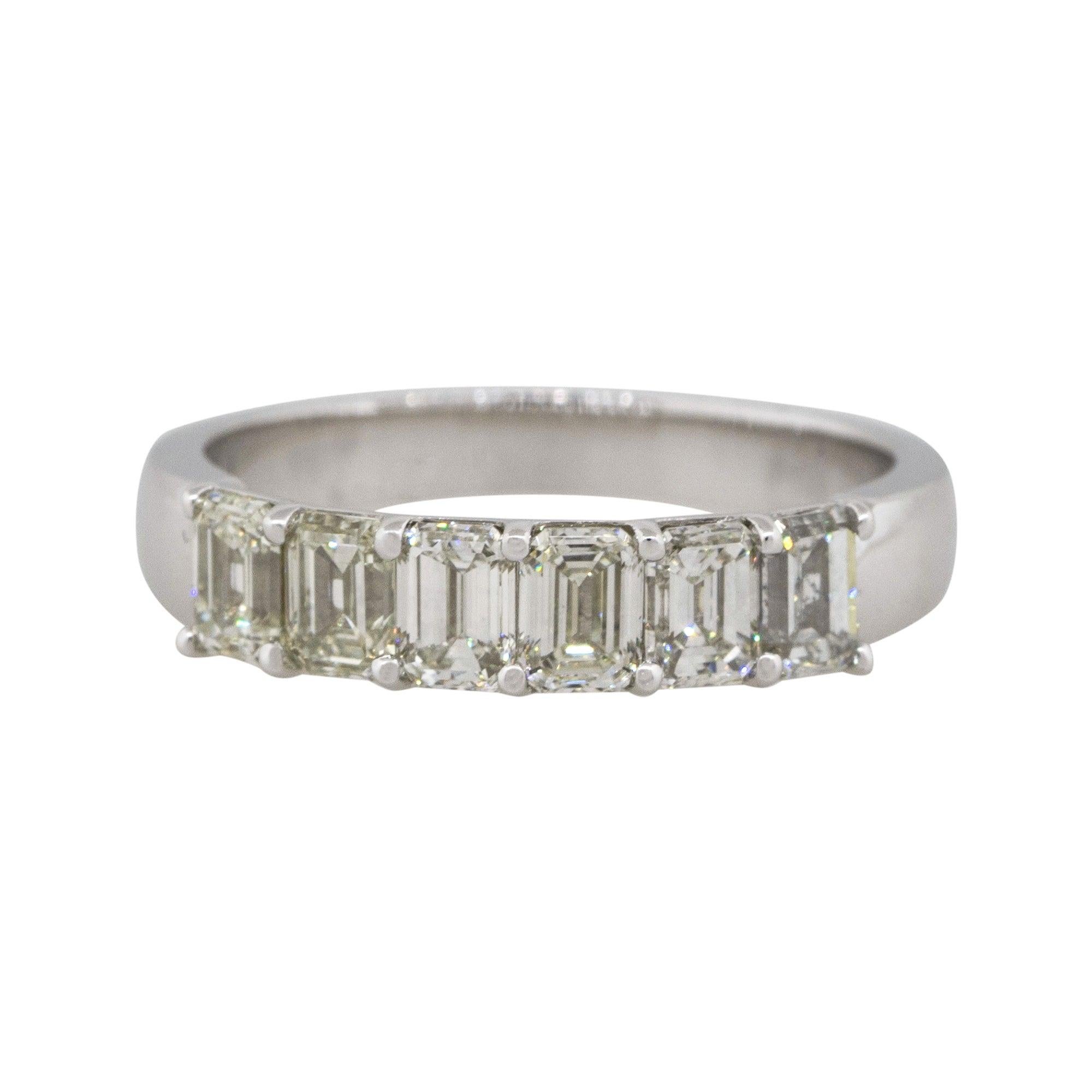 Women's 1.40 Carat Emerald Cut Diamond Six Stone Ring 18 Karat in Stock For Sale