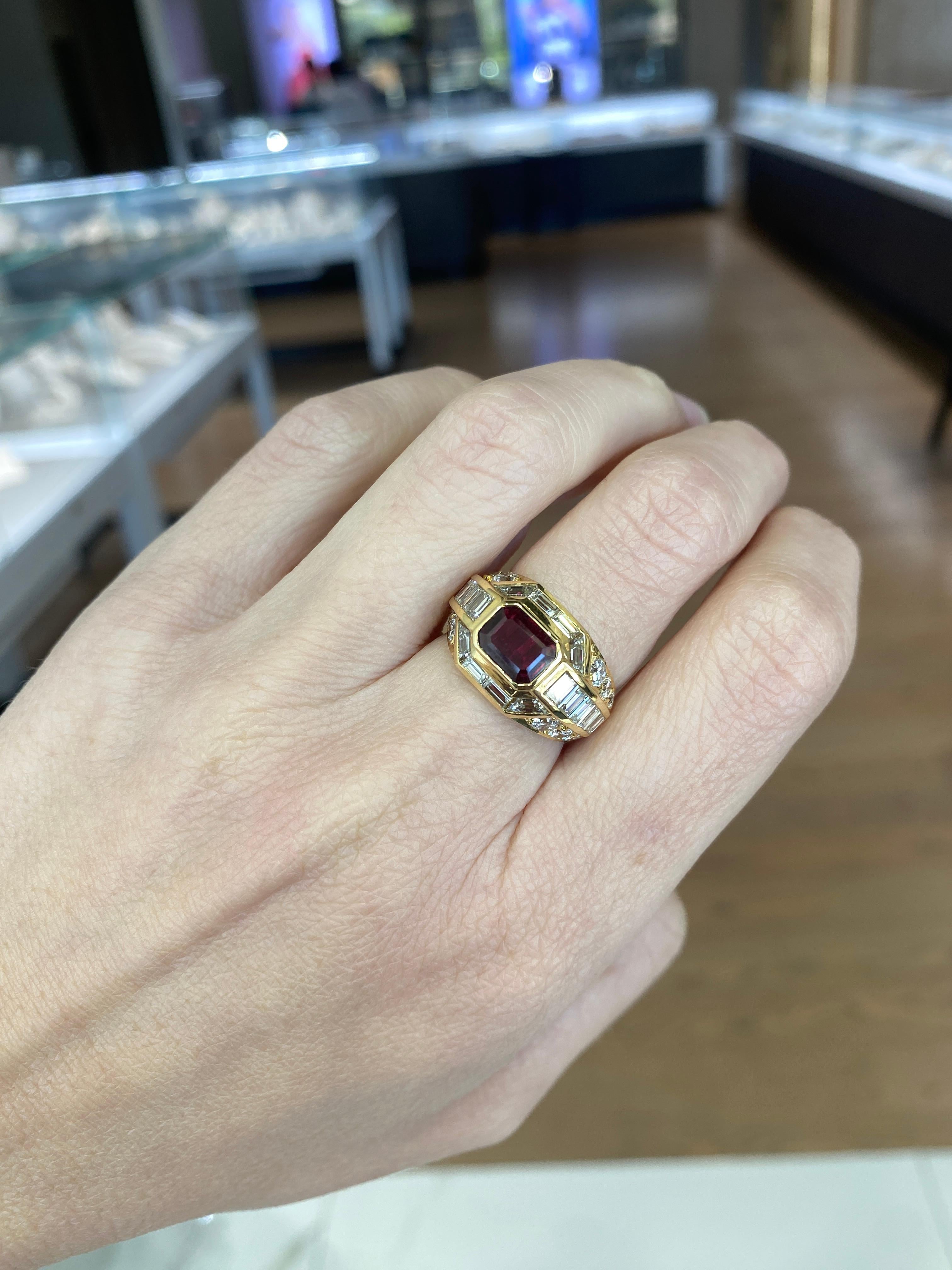 1.40 Carat Emerald Cut Thai Ruby and Diamond 18k Yellow Gold Cocktail Ring  For Sale 1